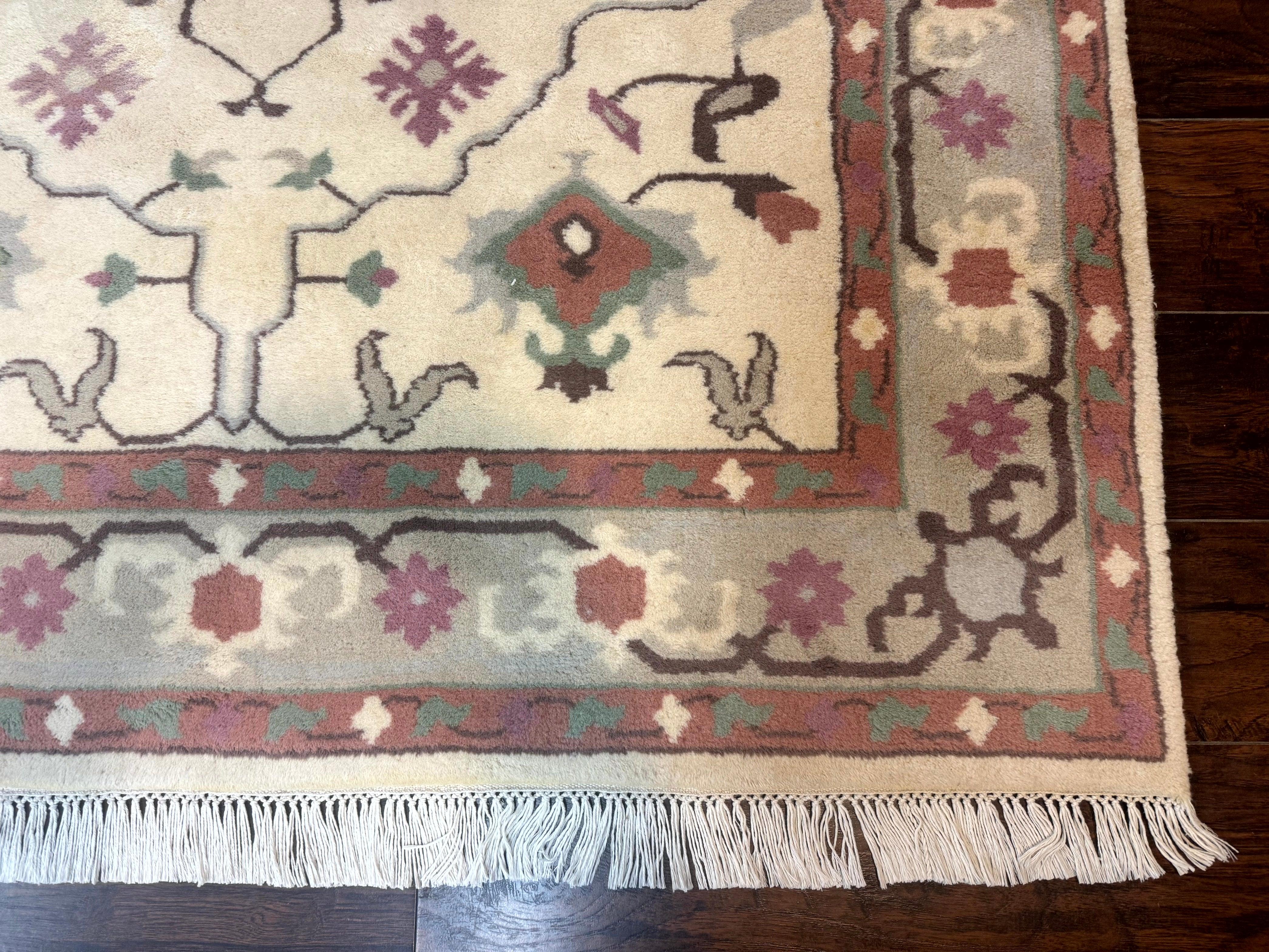 Indo Heriz Rug 5.6 x 8.5, Off White, Wool Area Rug - Jewel Rugs