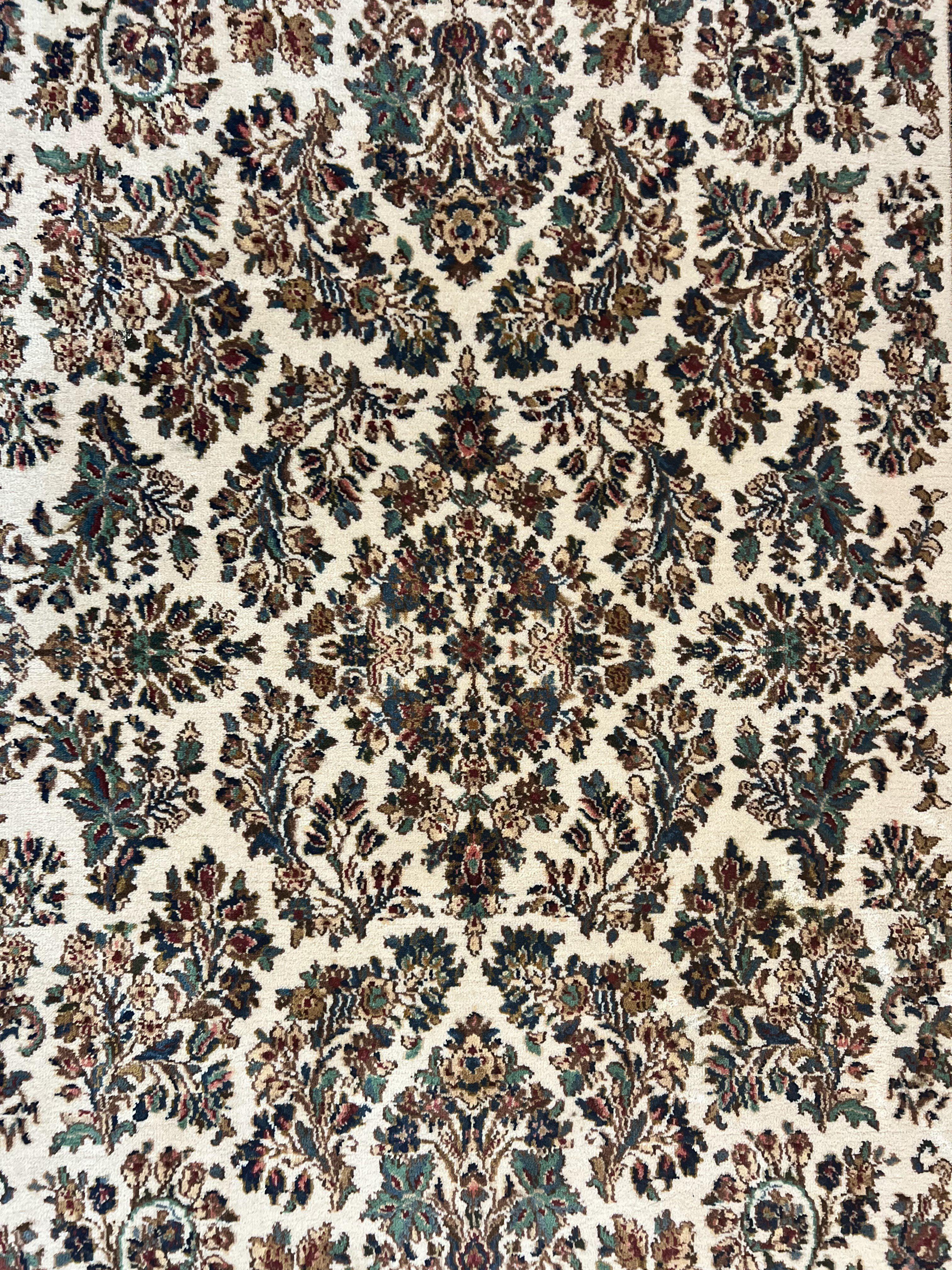 Karastan Rug 5.9 x 9, Ivory Sarouk #760, Wool Vintage Original Collection 700 Series - Jewel Rugs