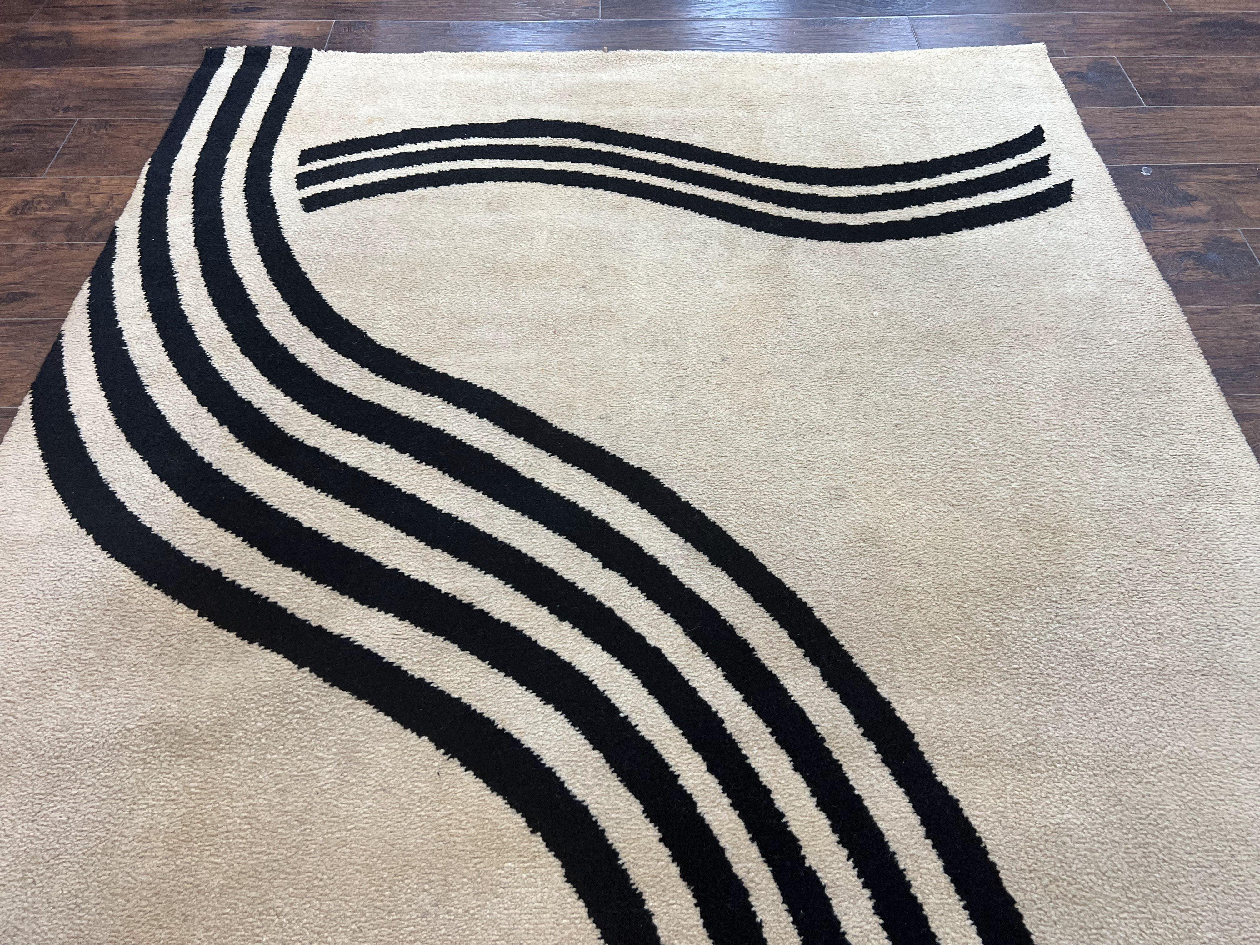 Modern Rug 6x9, Cream and Black, Abstract Pattern - Jewel Rugs