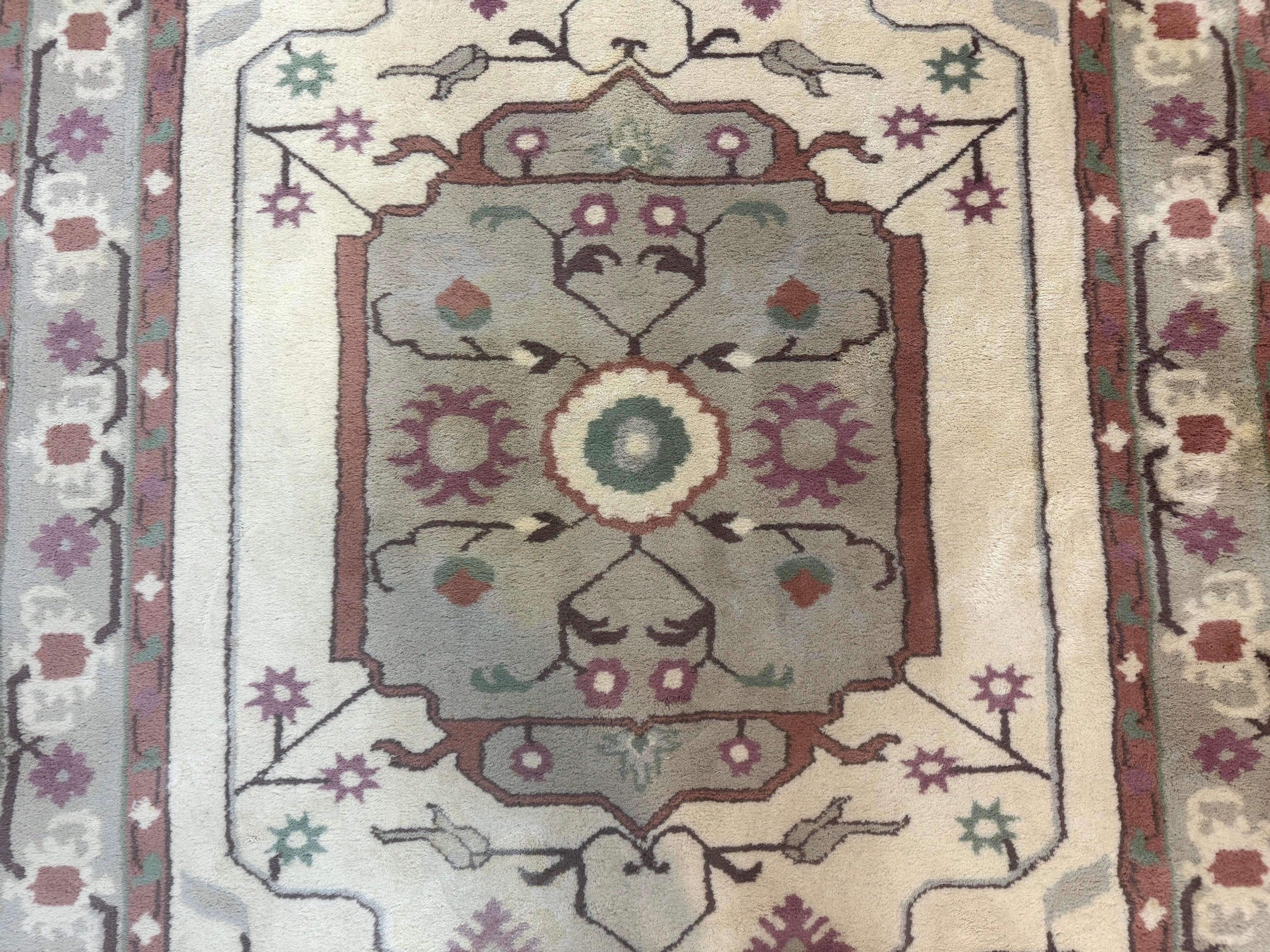 Indo Heriz Rug 5.6 x 8.5, Off White, Wool Area Rug - Jewel Rugs