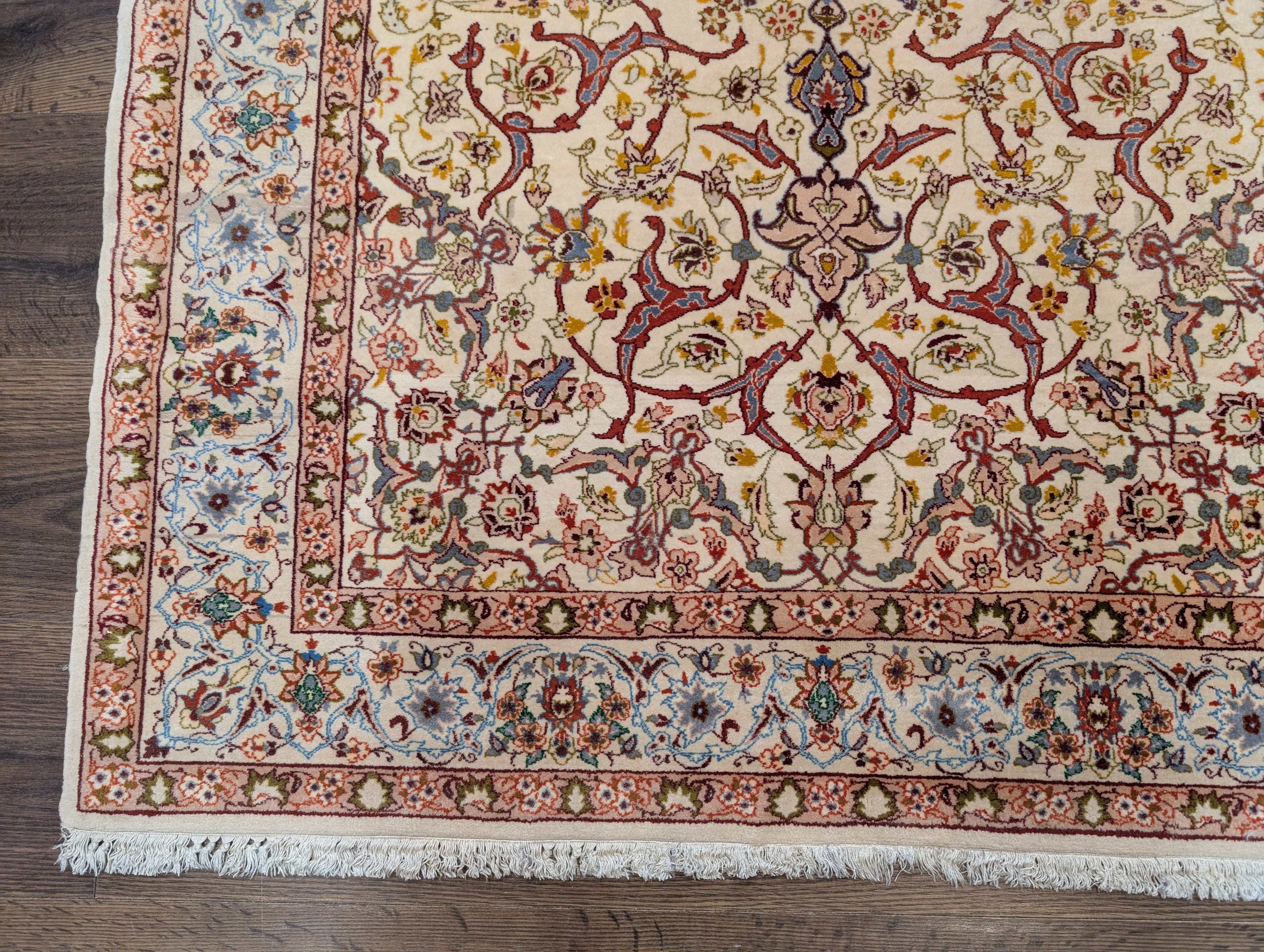 Persian Rug 4x6, Isfahan Rug, Very Fine 600 KPSI, Ivory, Hand Knotted, Silk Foundation - Jewel Rugs