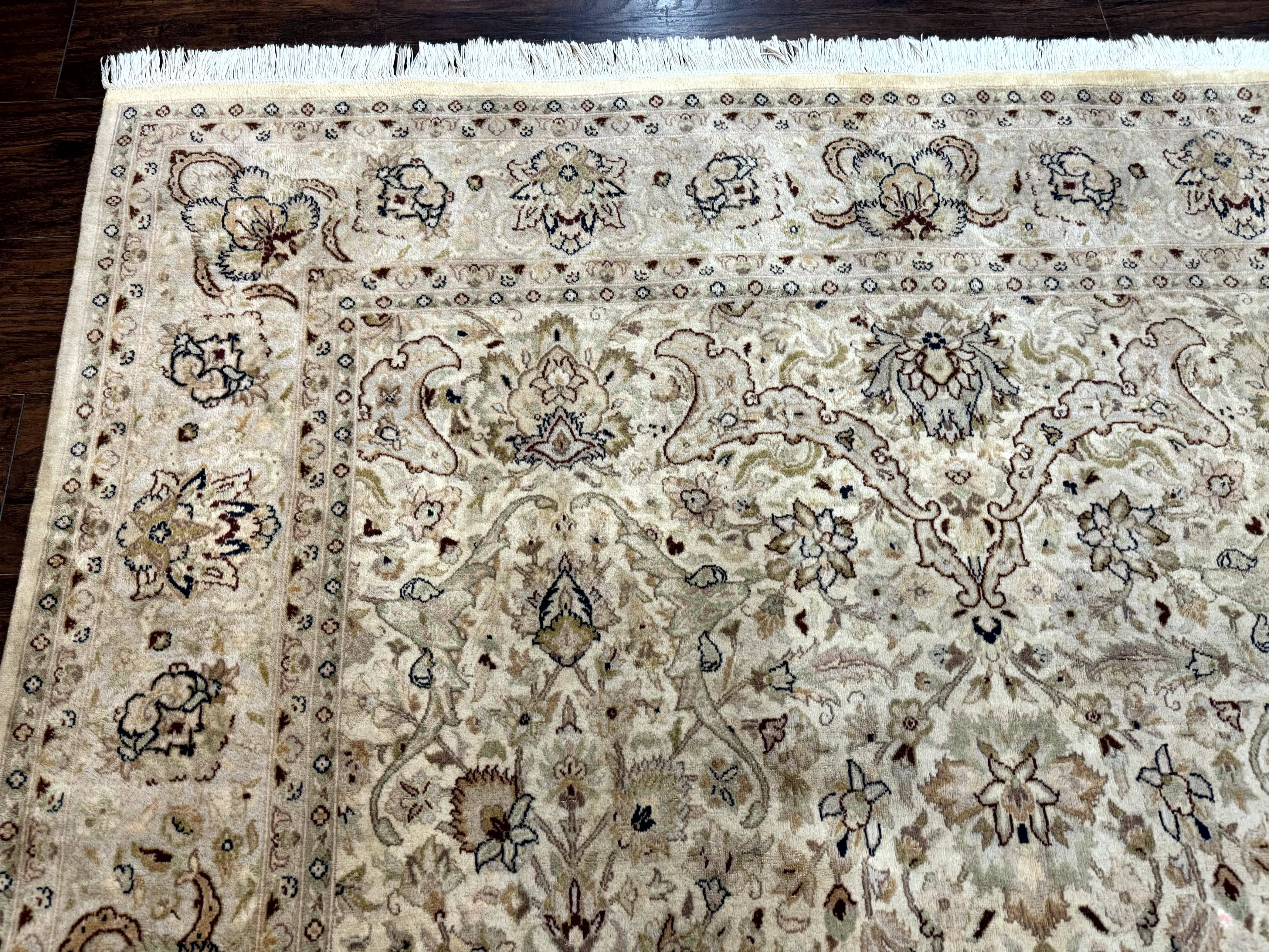 Pak Persian Rug 6x9, Vintage Handmade Wool Carpet, Floral, Beige - Jewel Rugs
