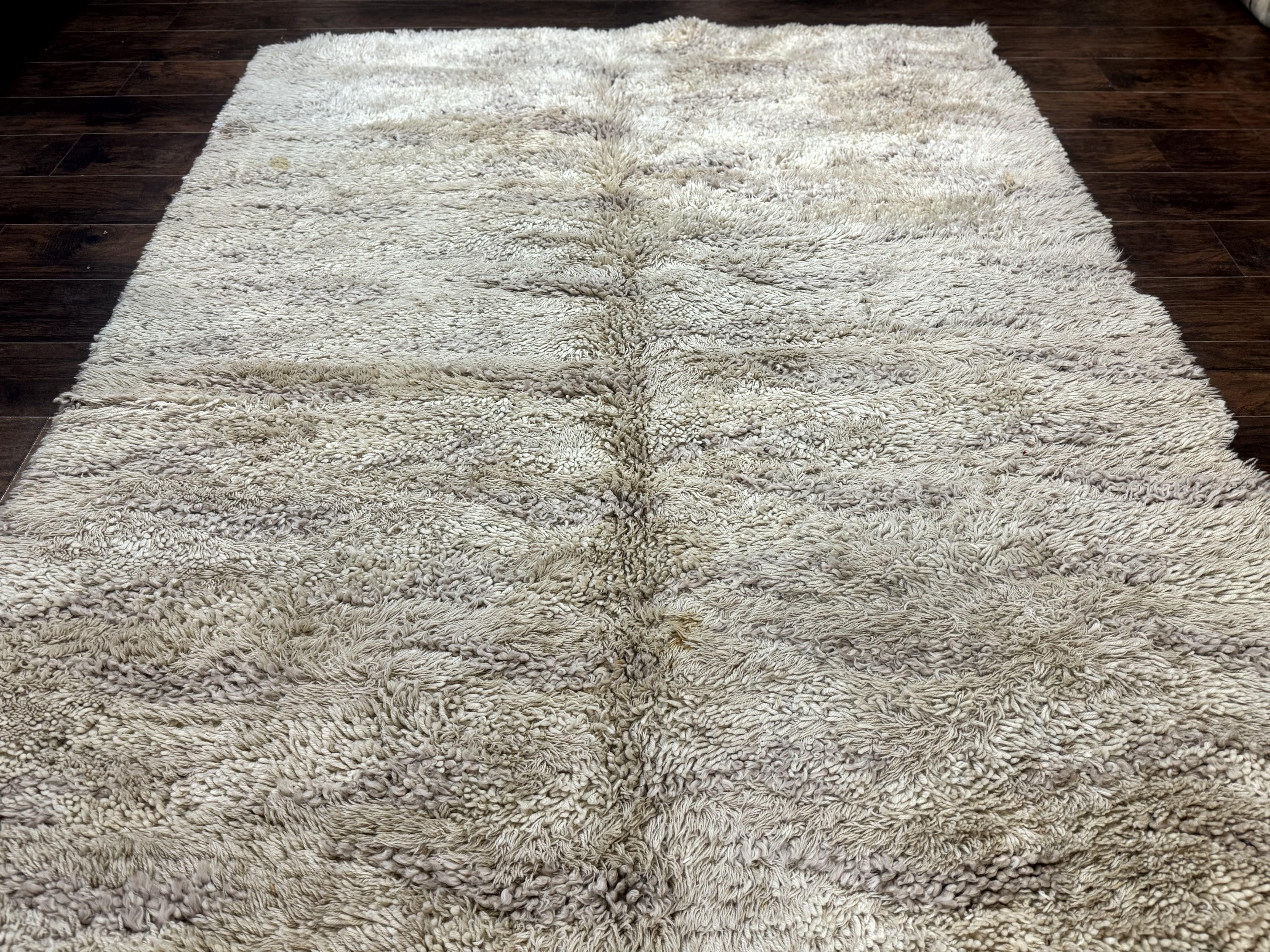 European Rya Shag Rug 6.6 x 9.7, Beige, Fluffy Vintage Area Rug - Jewel Rugs
