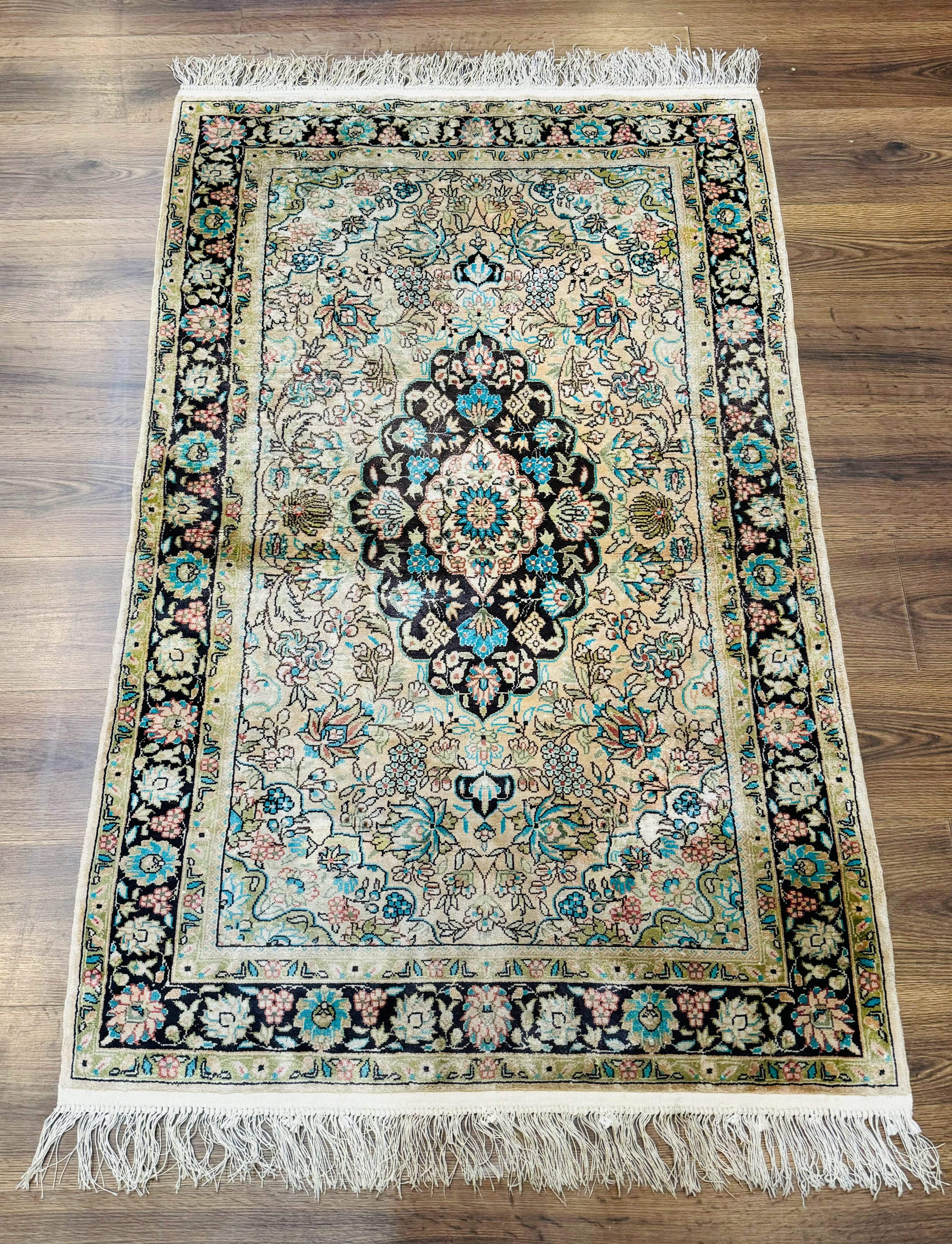 Indian Kashmiri Silk Rug 3x5, Floral Medallion, Fine 200 KPSI - Jewel Rugs