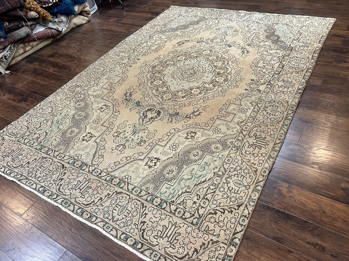 Antique Persian Tabriz Rug 8x11, Vintage Rug for Modern Home, Floral M