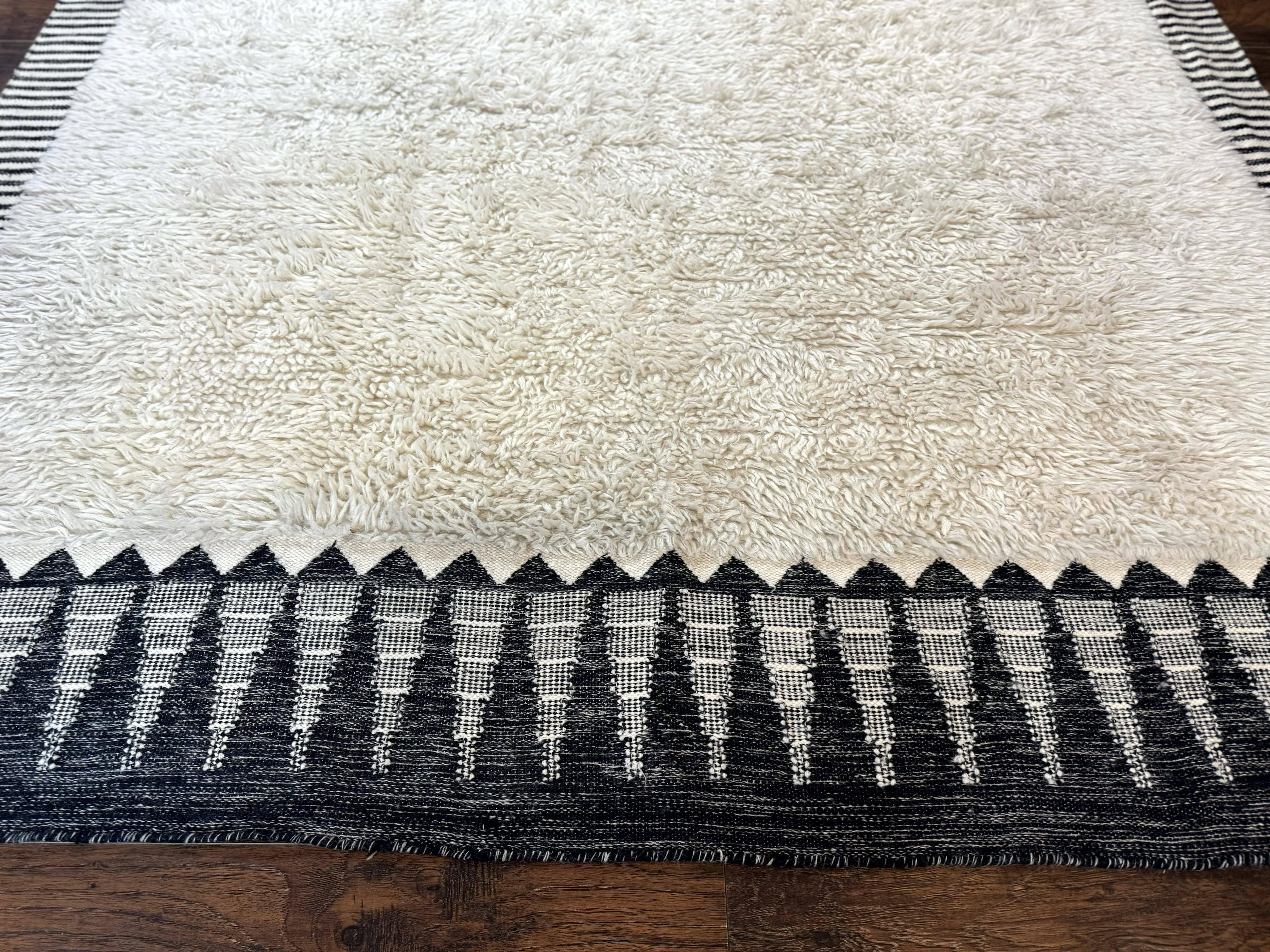 Ikat Border Shag Rug 8x10, Handmade Indian Shag Rug, Modern Contemporary - Jewel Rugs