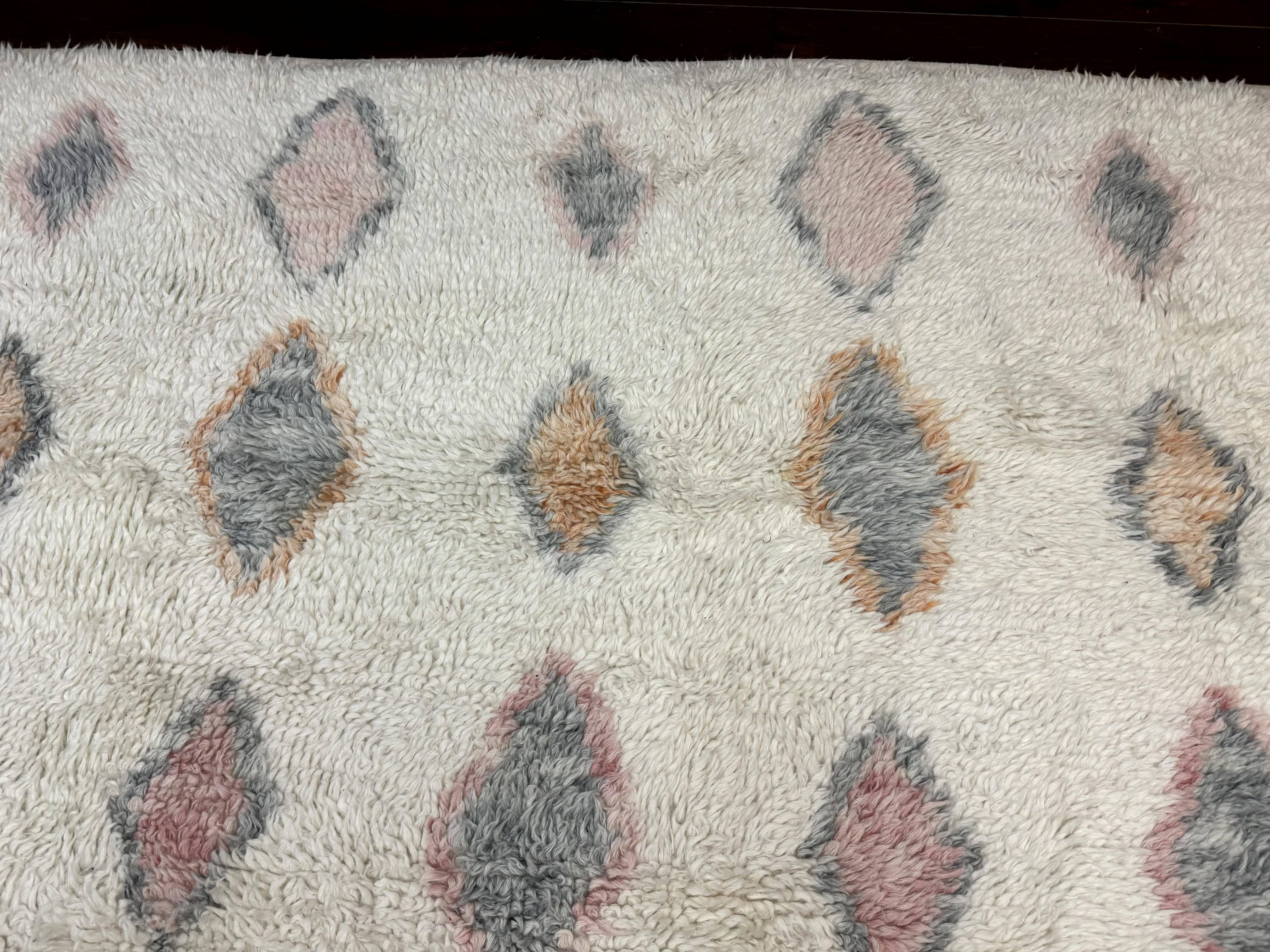 Large Modern Contemporary Indian Shag Rug 11x14, Ivory, Handmade Wool Carpet - Jewel Rugs