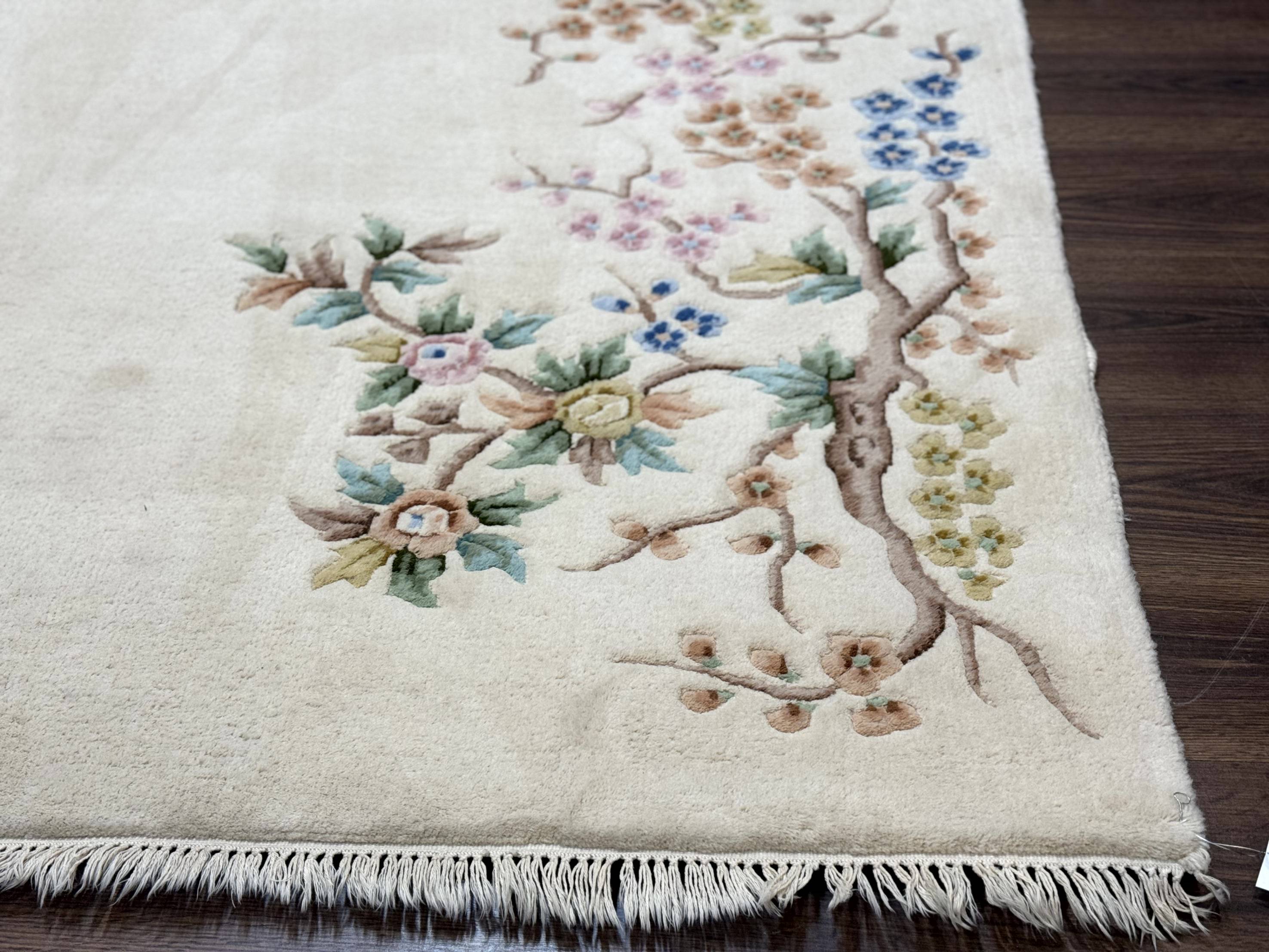 Indo Chinese Wool Rug 5x9, Simple Design, Floral, Ivory, Vintage - Jewel Rugs