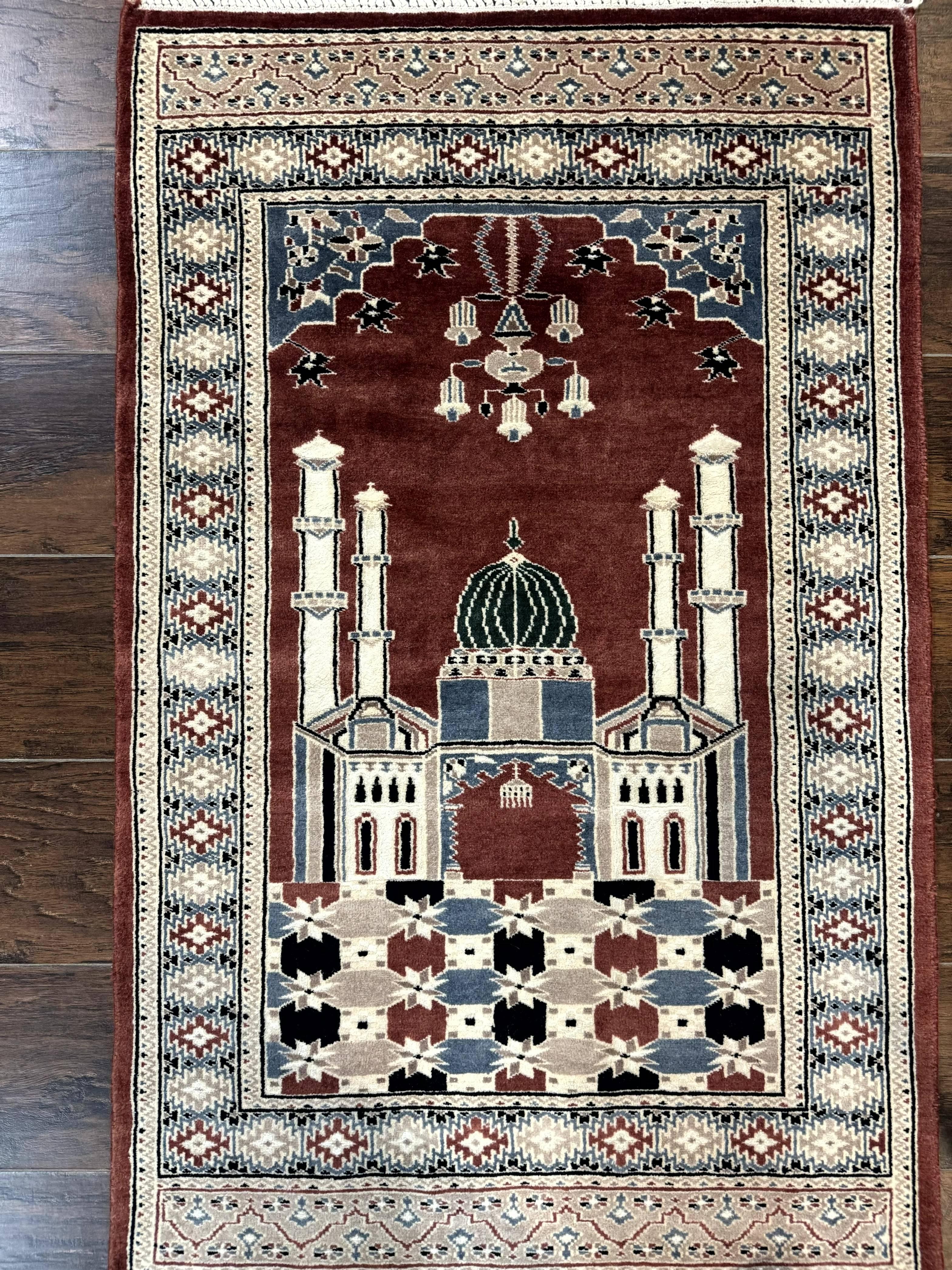 Small Pakistani Bokhara Prayer Rug 2.7 x 4 - Jewel Rugs