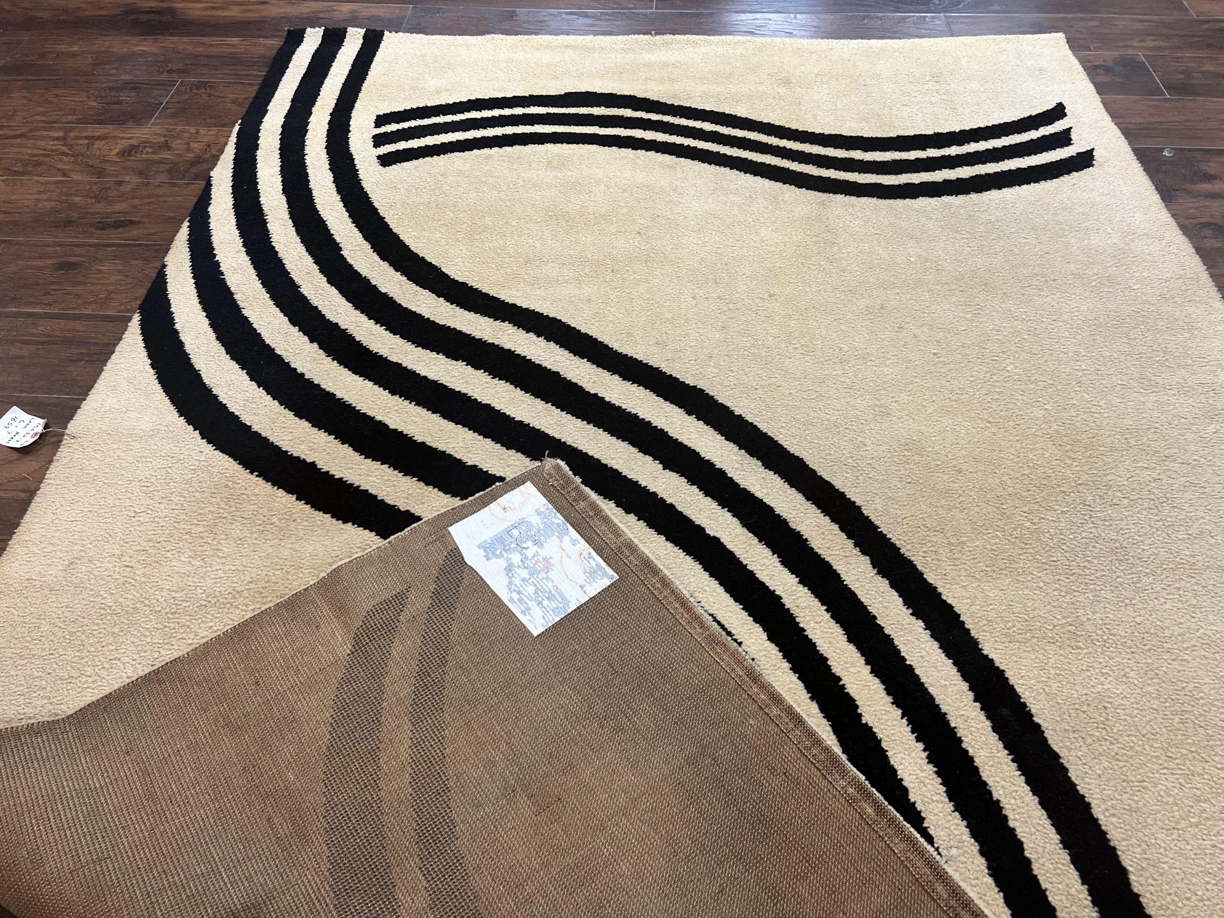 Modern Rug 6x9, Cream and Black, Abstract Pattern - Jewel Rugs