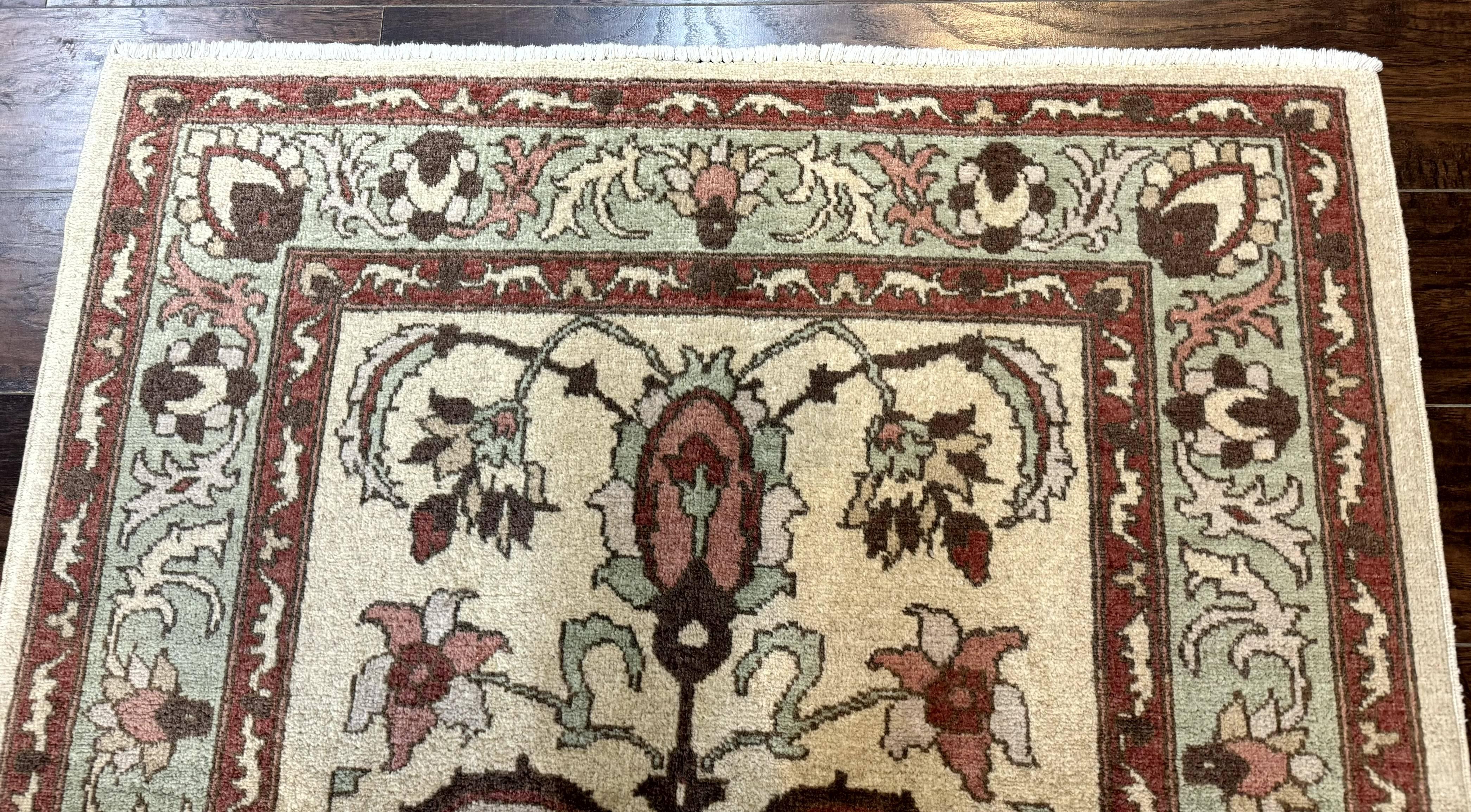 Indo Mahal Rug 4 x 5.6, Indian Handmade Wool Area Rug - Jewel Rugs