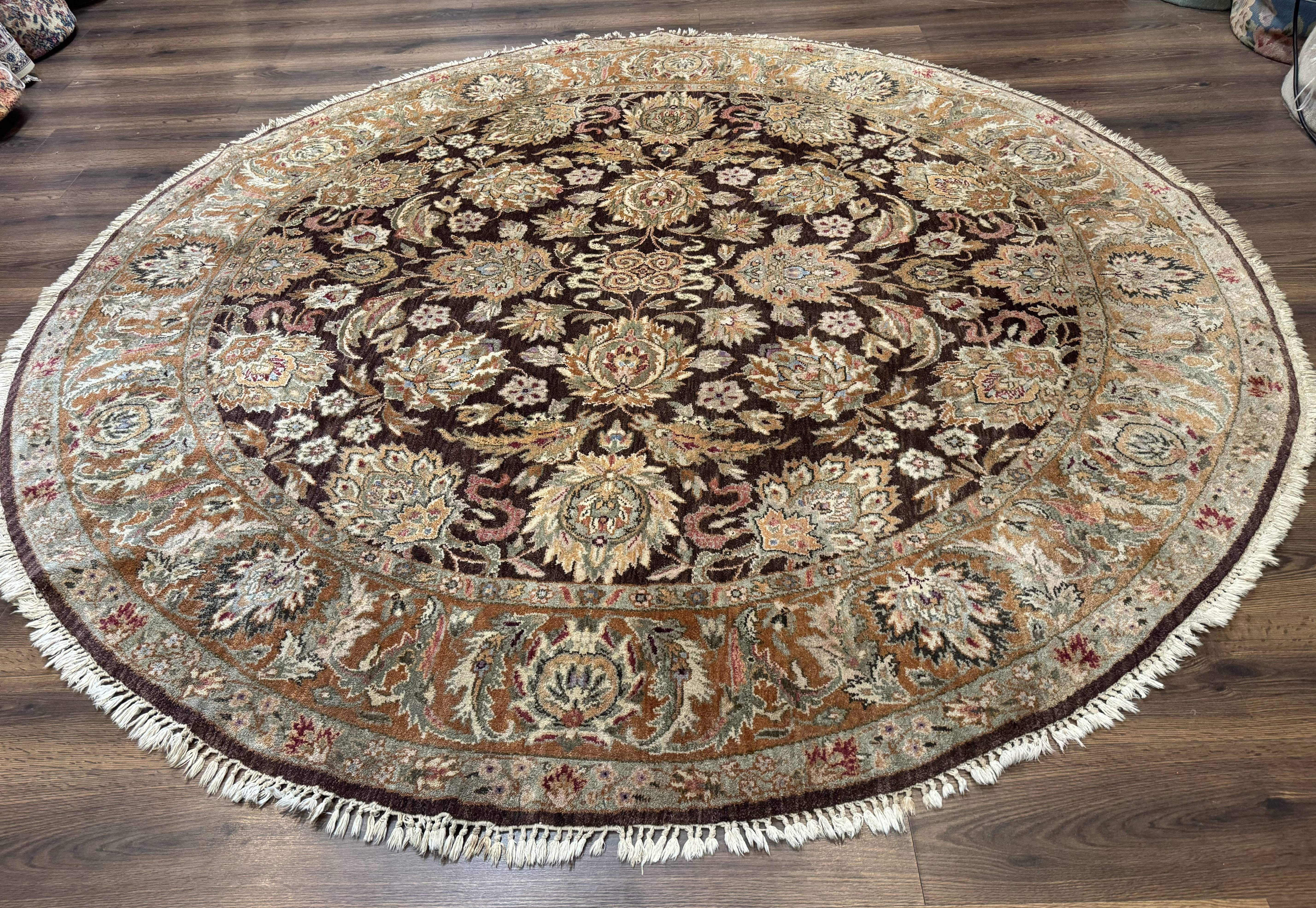 Round Indo Persian Rug 8x8, Mahal Sultanabad Traditional Wool Oriental Carpet, 8ft Round, Eggplant-Brown, Floral - Jewel Rugs