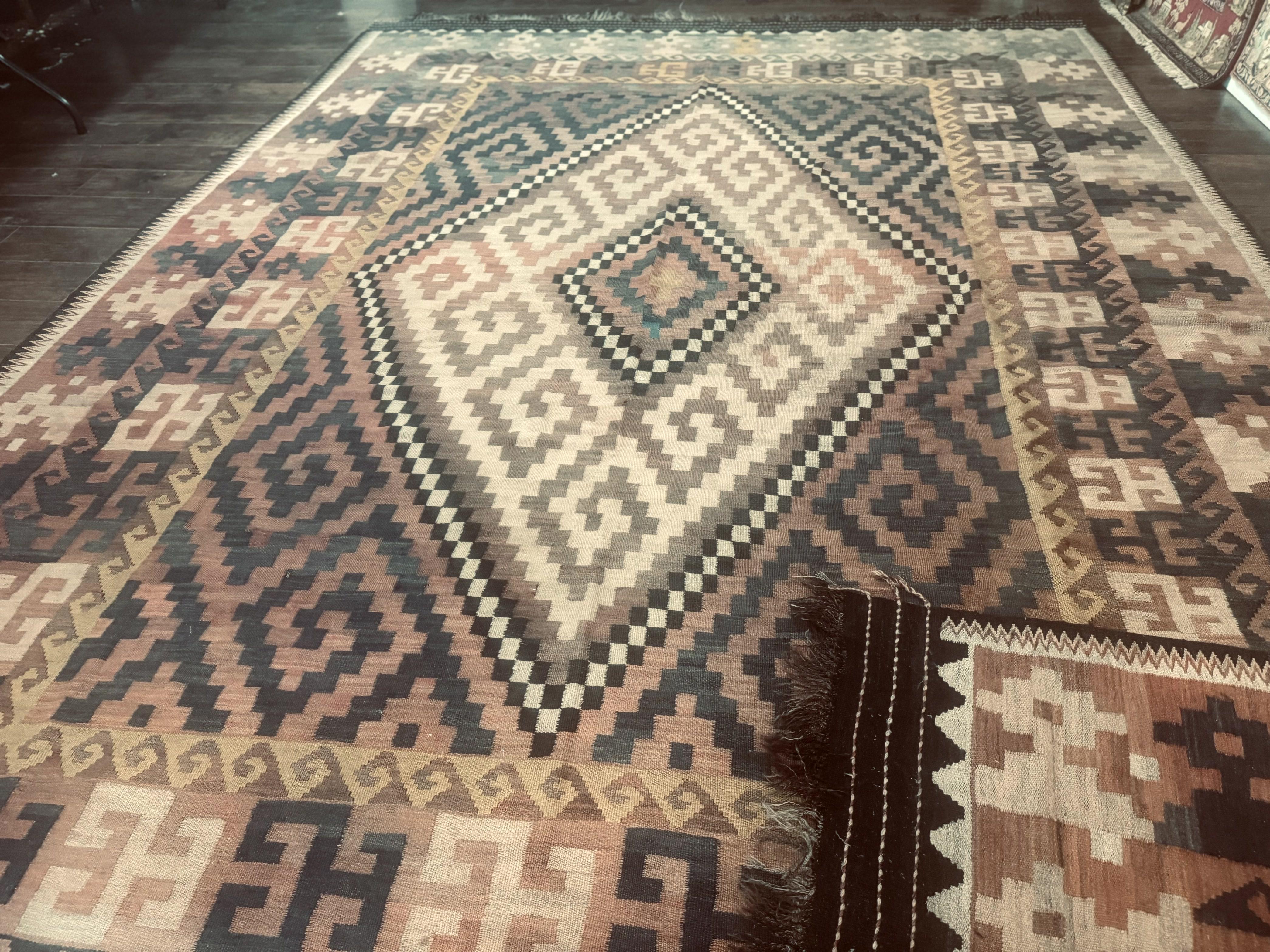 Antique Persian Tribal Kilim Rug 9x12, Zig Zag Pattern Kilim, Zarand Rug, Wool, Earth Tone Colors - Jewel Rugs