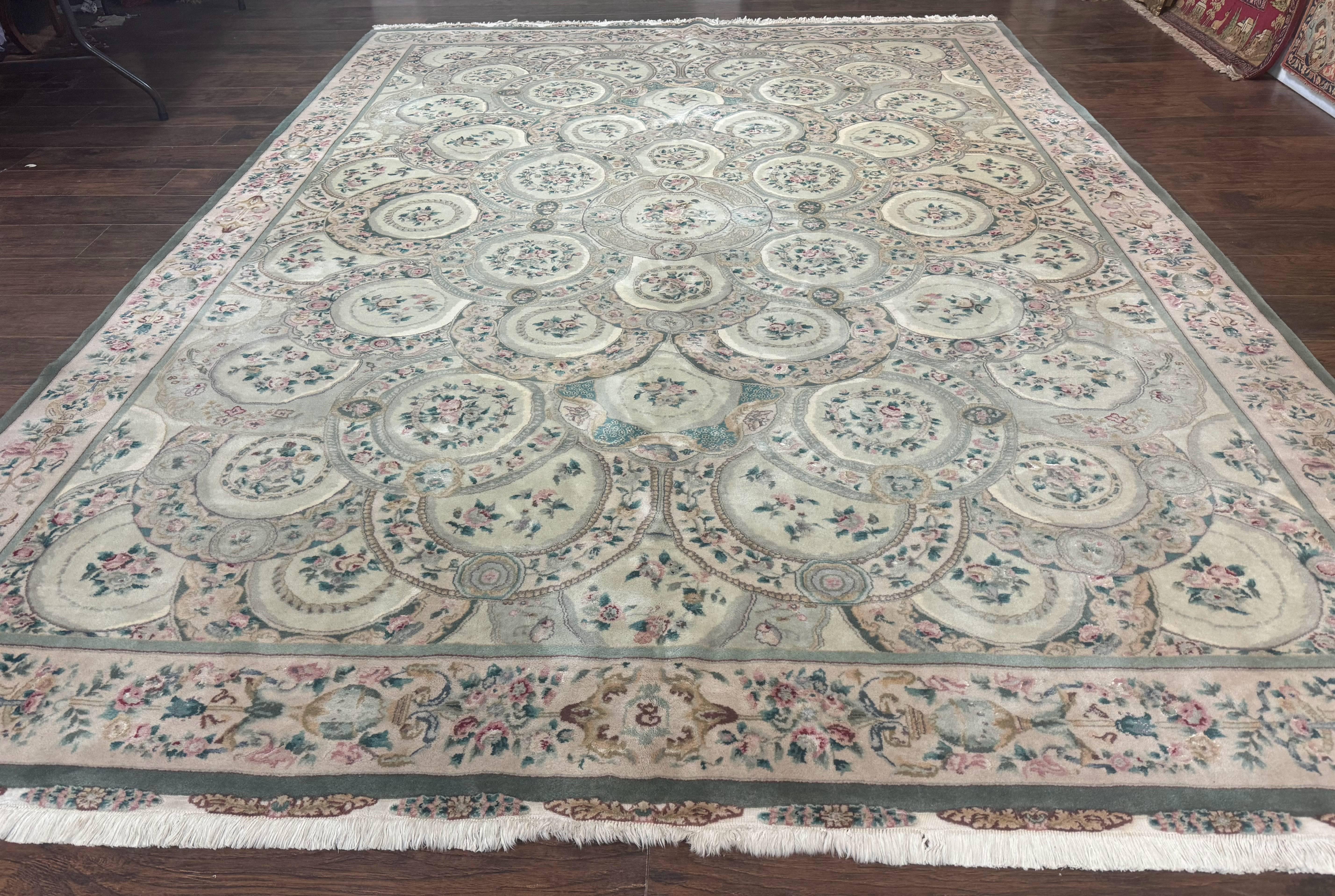 Pak Persian Rug 9x12, Wool with Silk Highlights, European Design, Floral, Green - Jewel Rugs