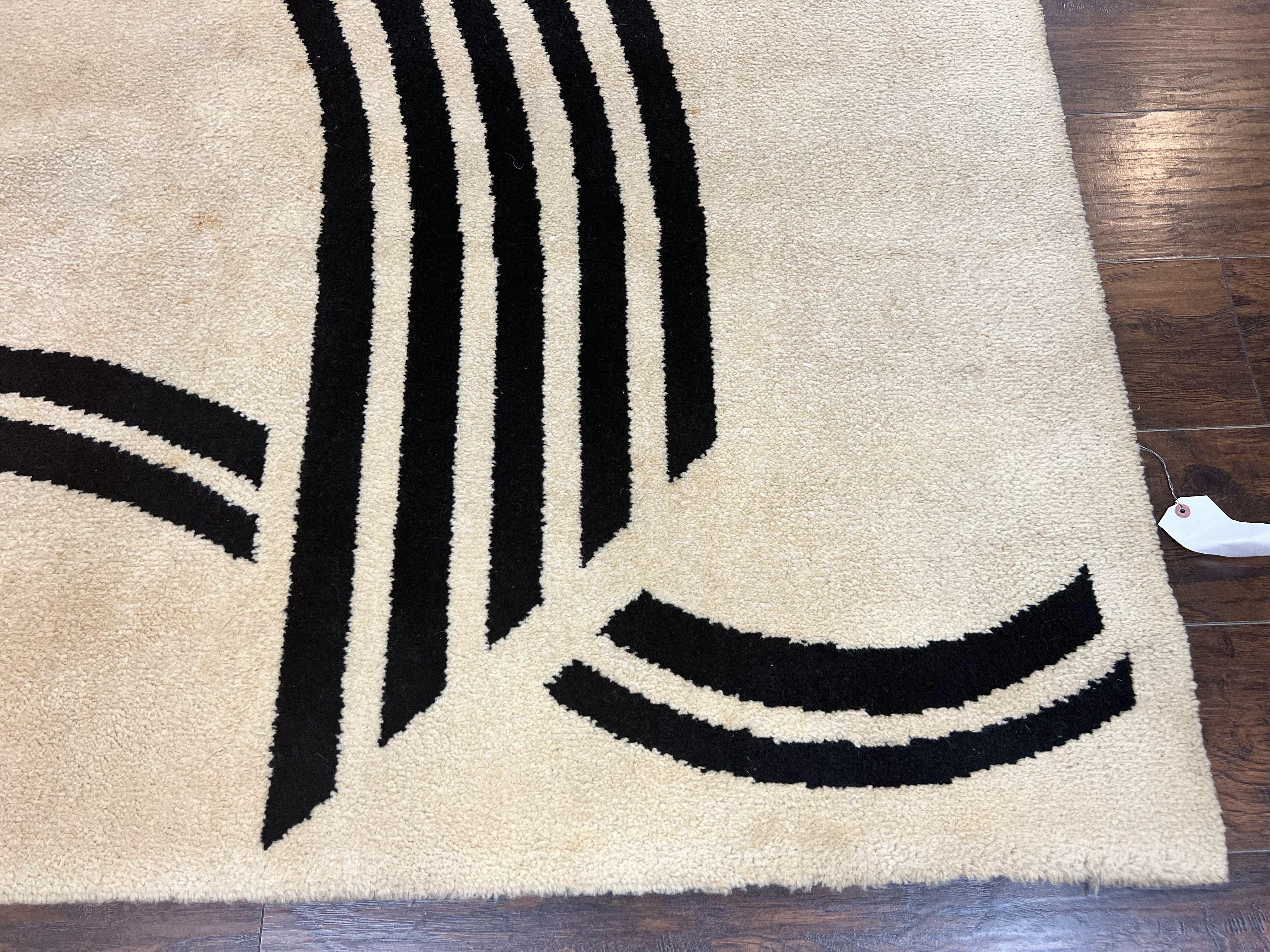 Modern Rug 6x9, Cream and Black, Abstract Pattern - Jewel Rugs