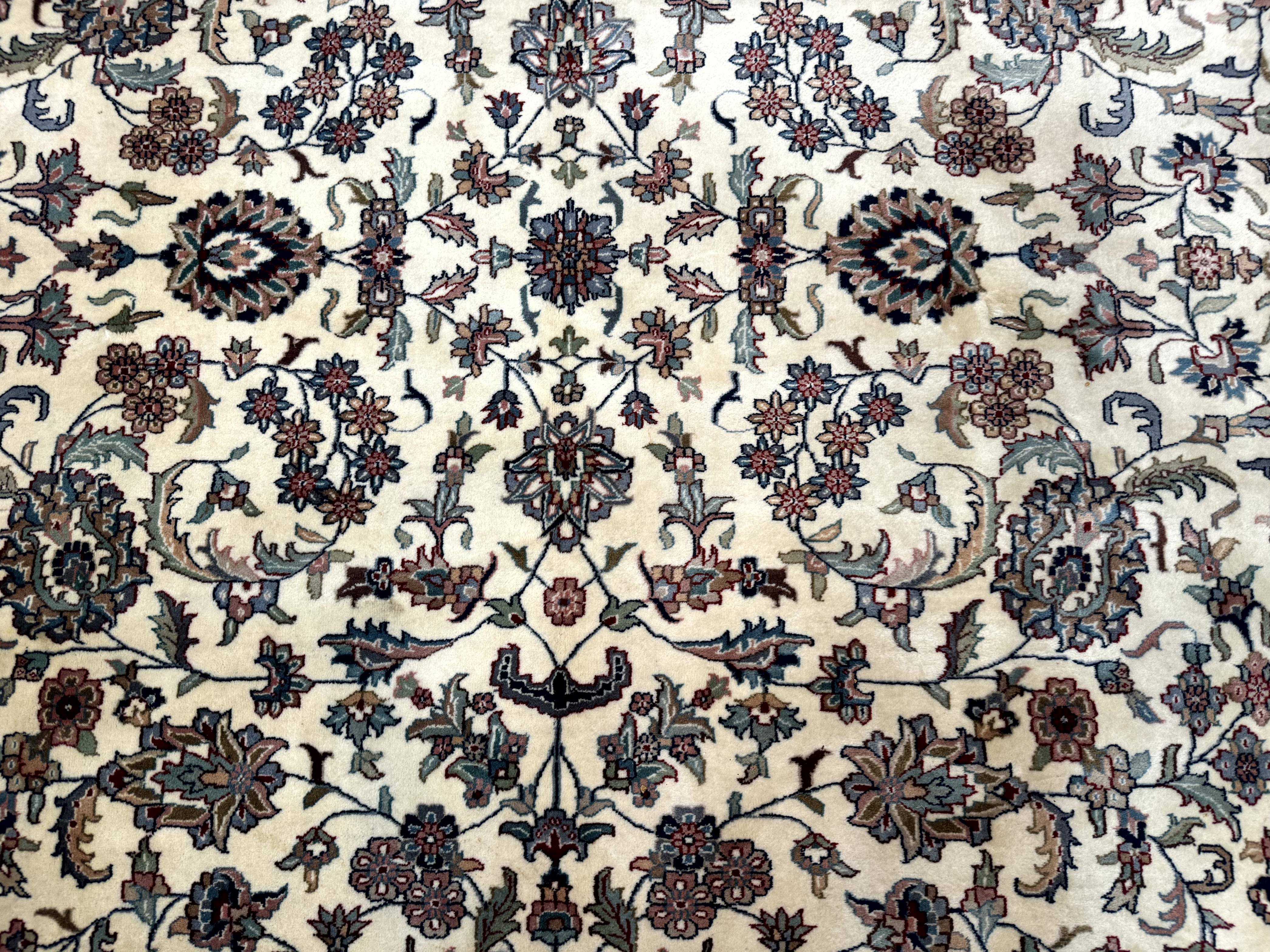Indo Persian Rug 9x12, Allover Floral Pattern, Ivory & Green, Traditional Oriental Carpet - Jewel Rugs