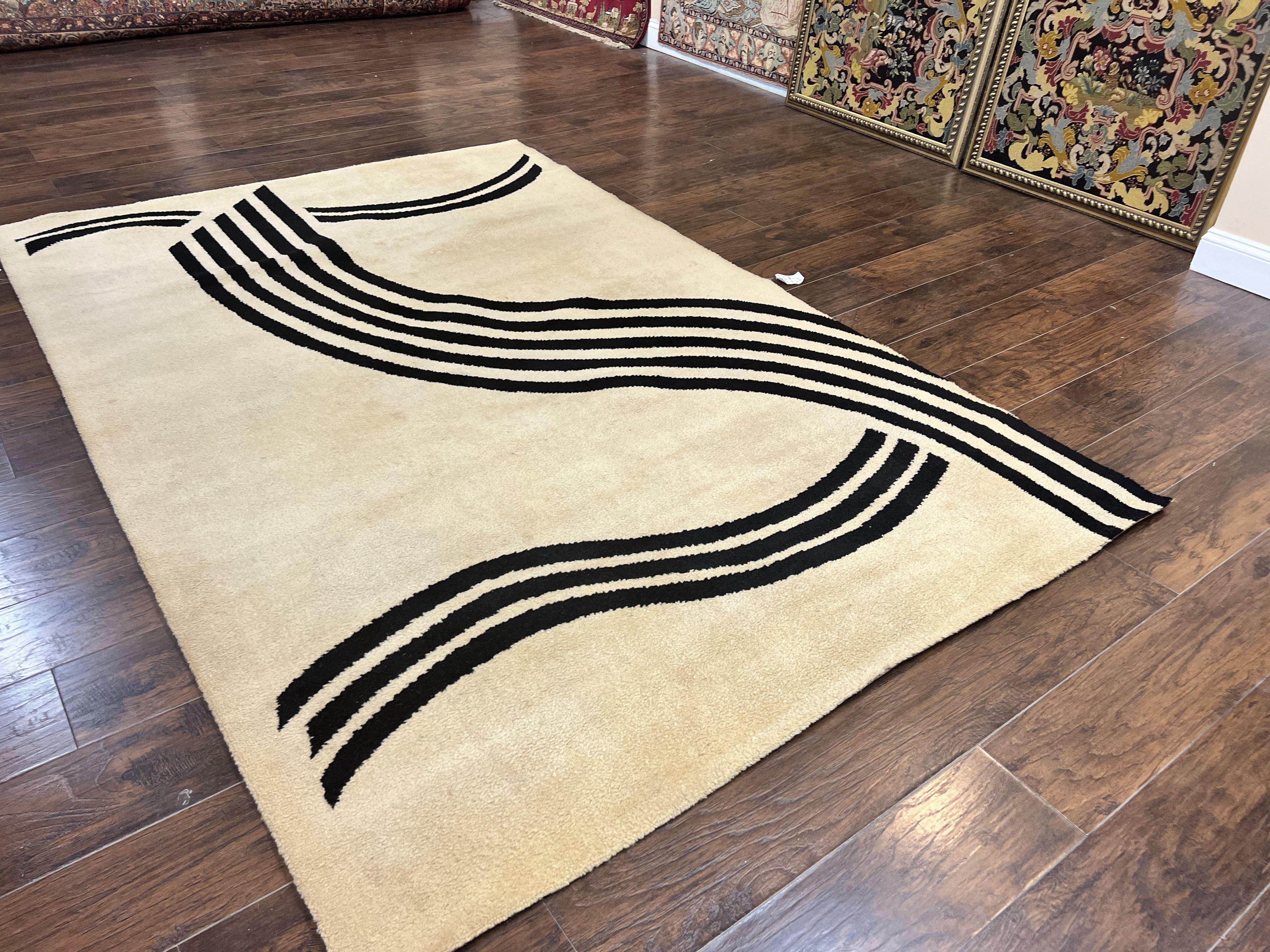Modern Rug 6x9, Cream and Black, Abstract Pattern - Jewel Rugs