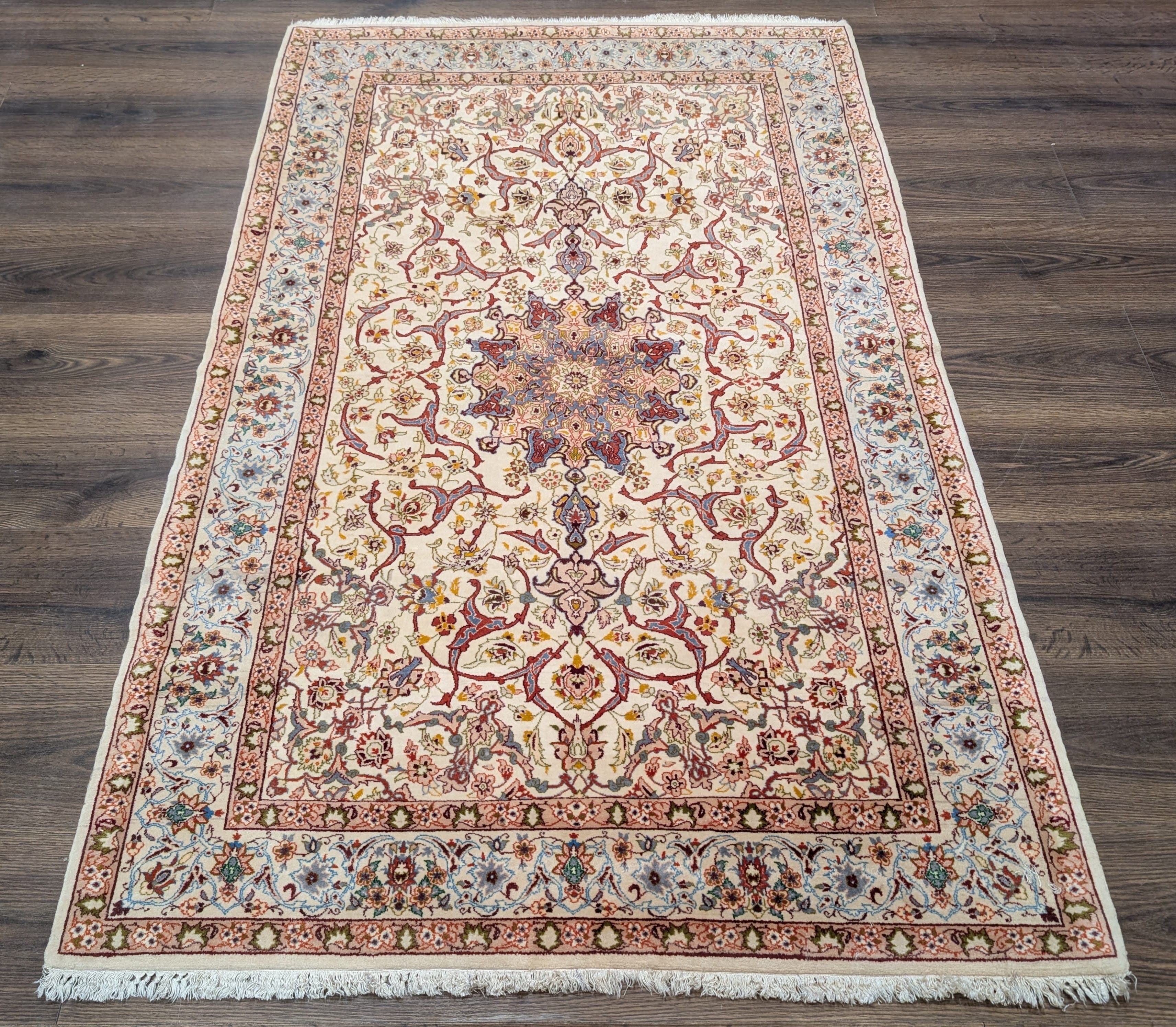 Persian Rug 4x6, Isfahan Rug, Very Fine 600 KPSI, Ivory, Hand Knotted, Silk Foundation - Jewel Rugs