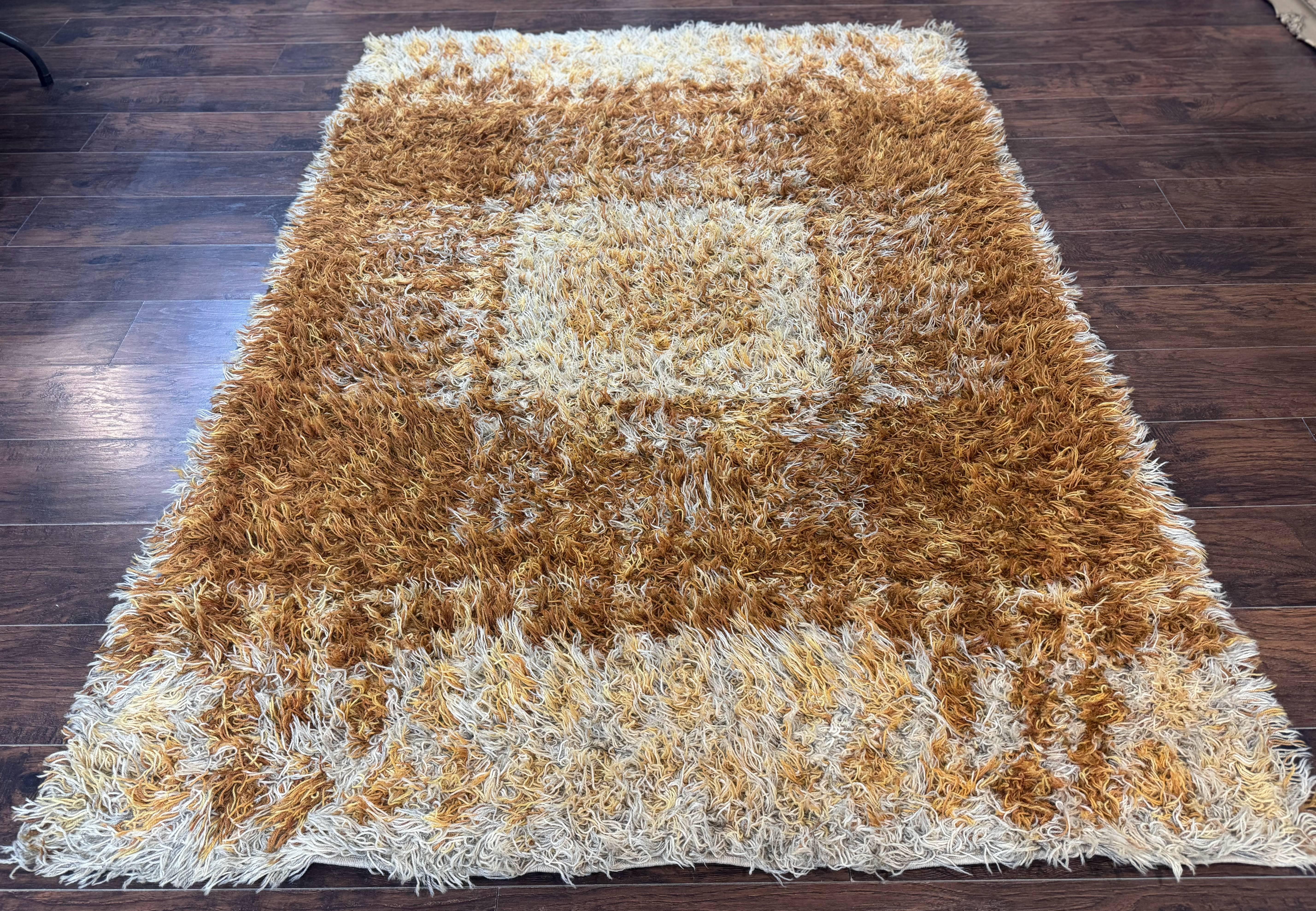 Vintage Rya Shag Rug 5.5 x 7.7 - Jewel Rugs