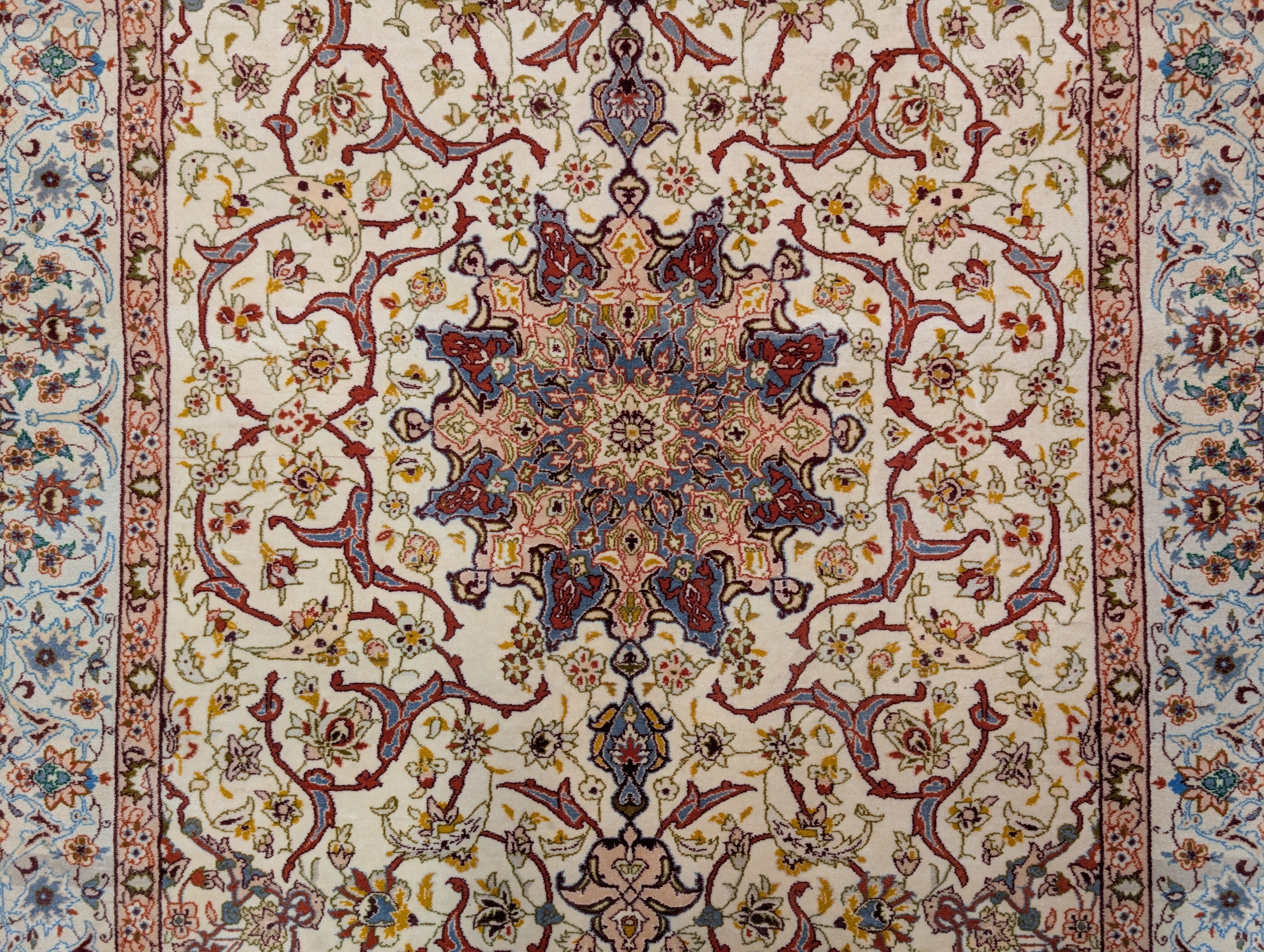 Persian Rug 4x6, Isfahan Rug, Very Fine 600 KPSI, Ivory, Hand Knotted, Silk Foundation - Jewel Rugs