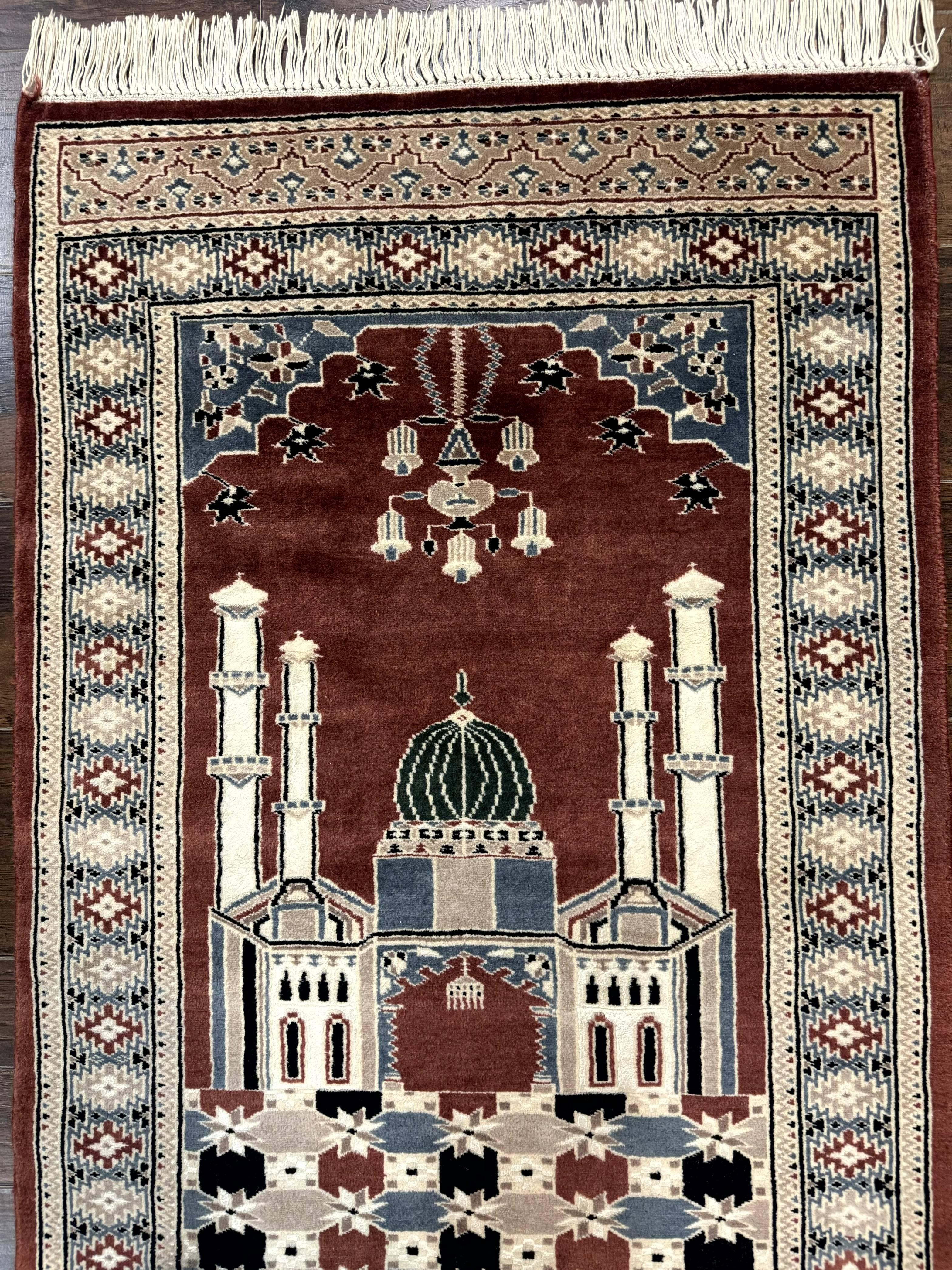 Small Pakistani Bokhara Prayer Rug 2.7 x 4 - Jewel Rugs