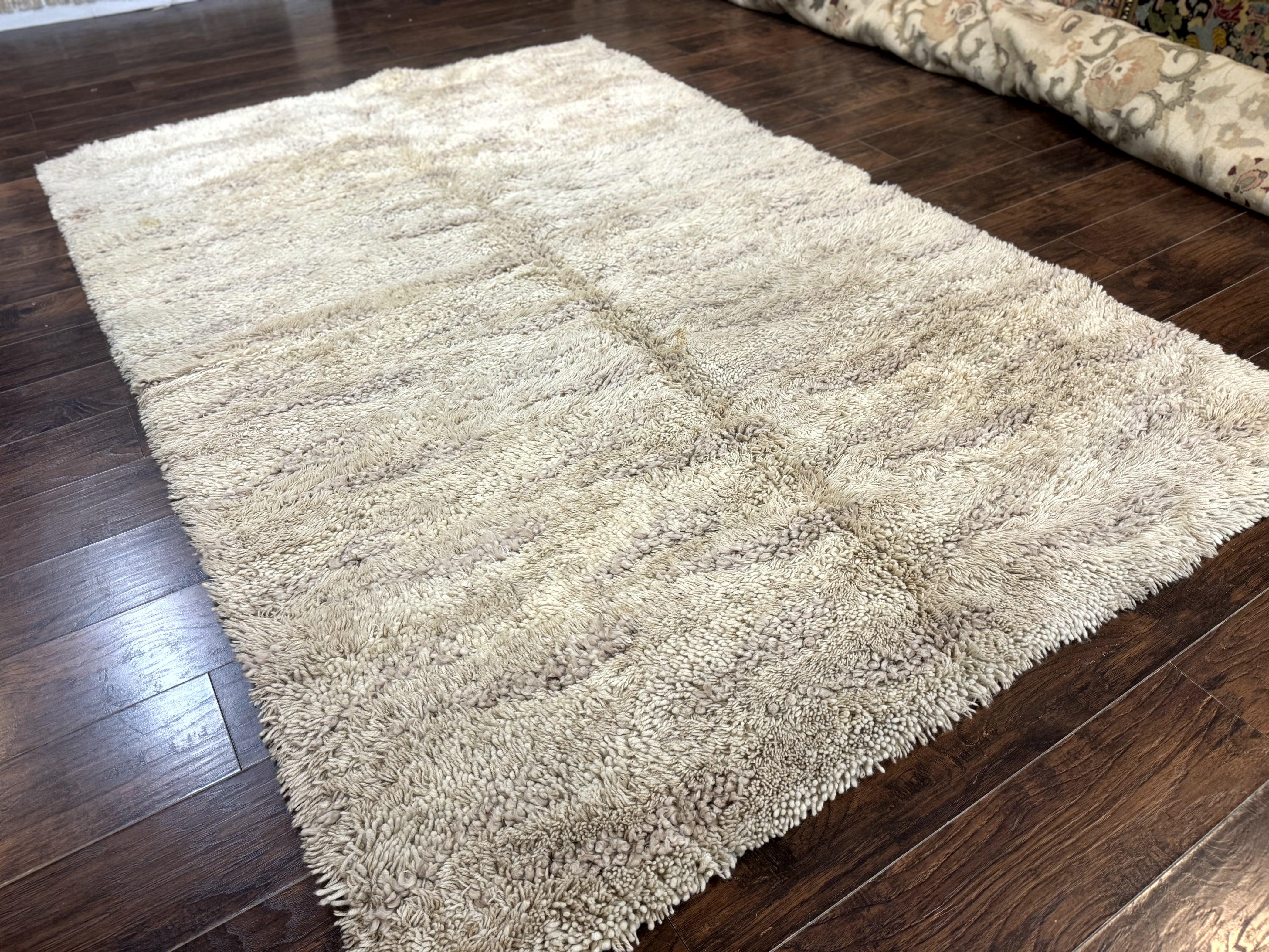 European Rya Shag Rug 6.6 x 9.7, Beige, Fluffy Vintage Area Rug - Jewel Rugs