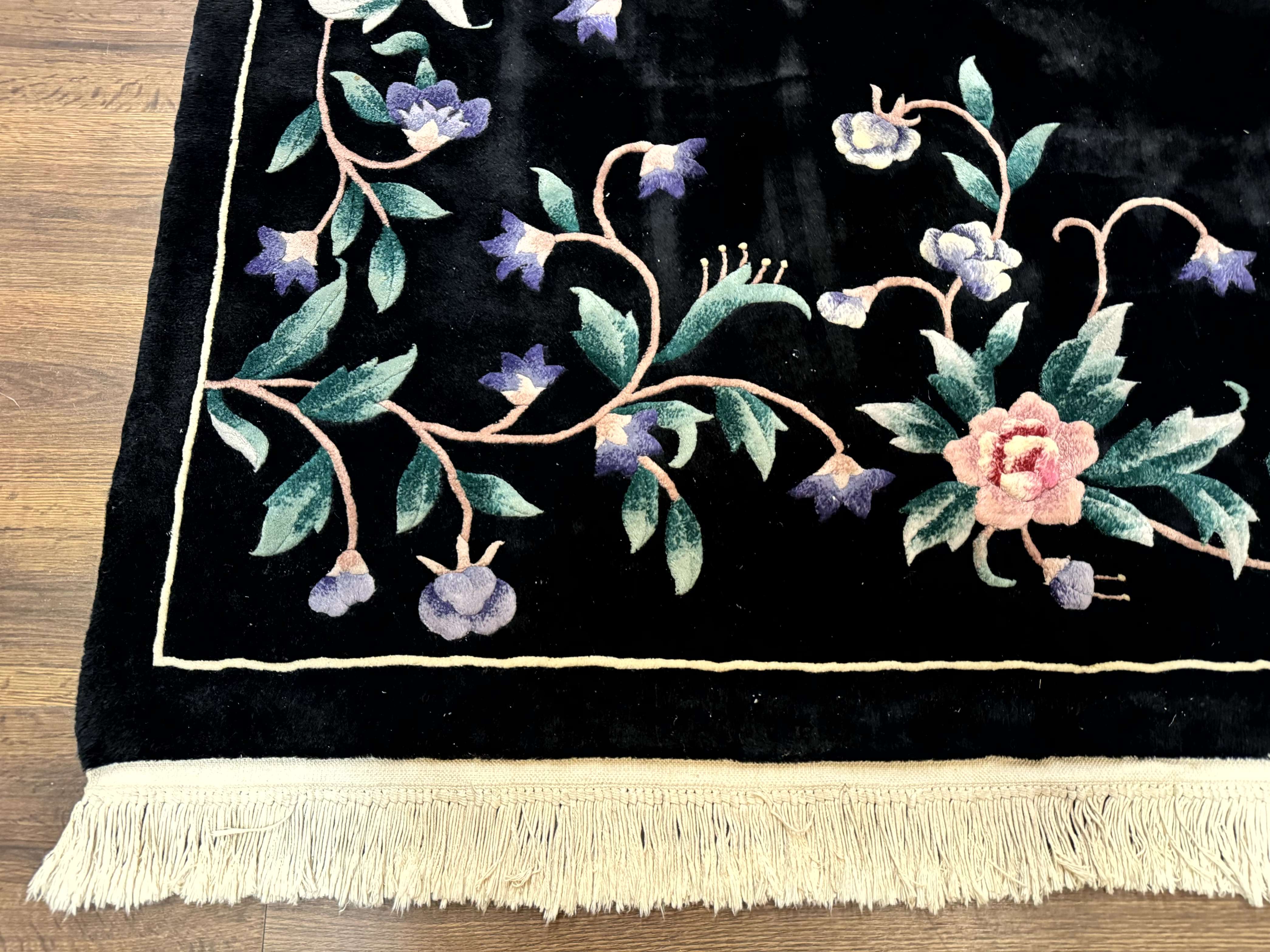 Chinese Wool Rug 6x9, Black, Floral, Minimal Design, 90 Line Carpet, Vintage Art Deco Rug - Jewel Rugs