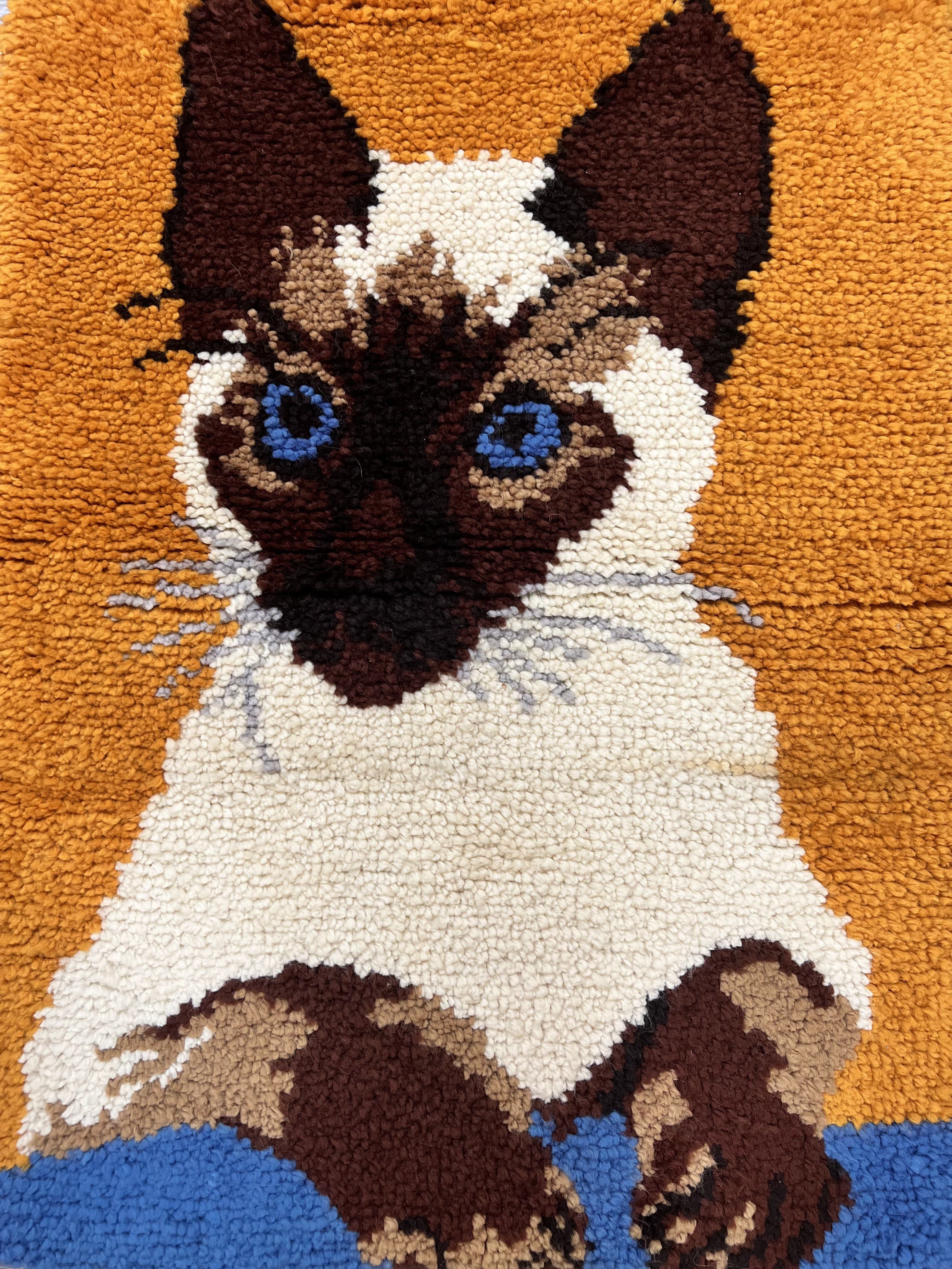 Small Shag Rug with Siamese Cat Pictorial, 2x3 ft Rug, Wool, Vintage, Danish Rya Shag Rug, Orange - Jewel Rugs