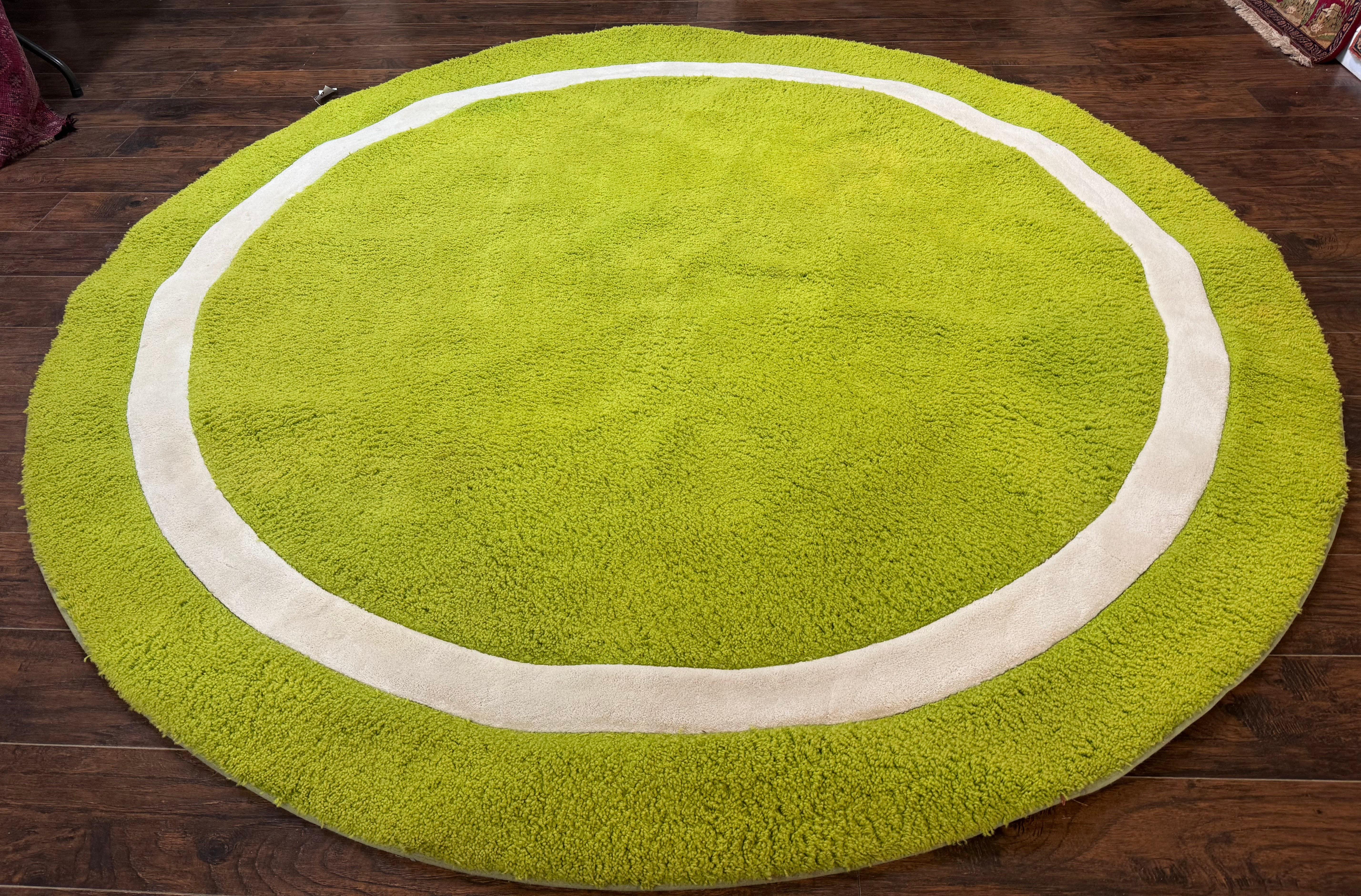 Large Round Rug 9x9, Vintage Retro Design, Lime Green - Jewel Rugs