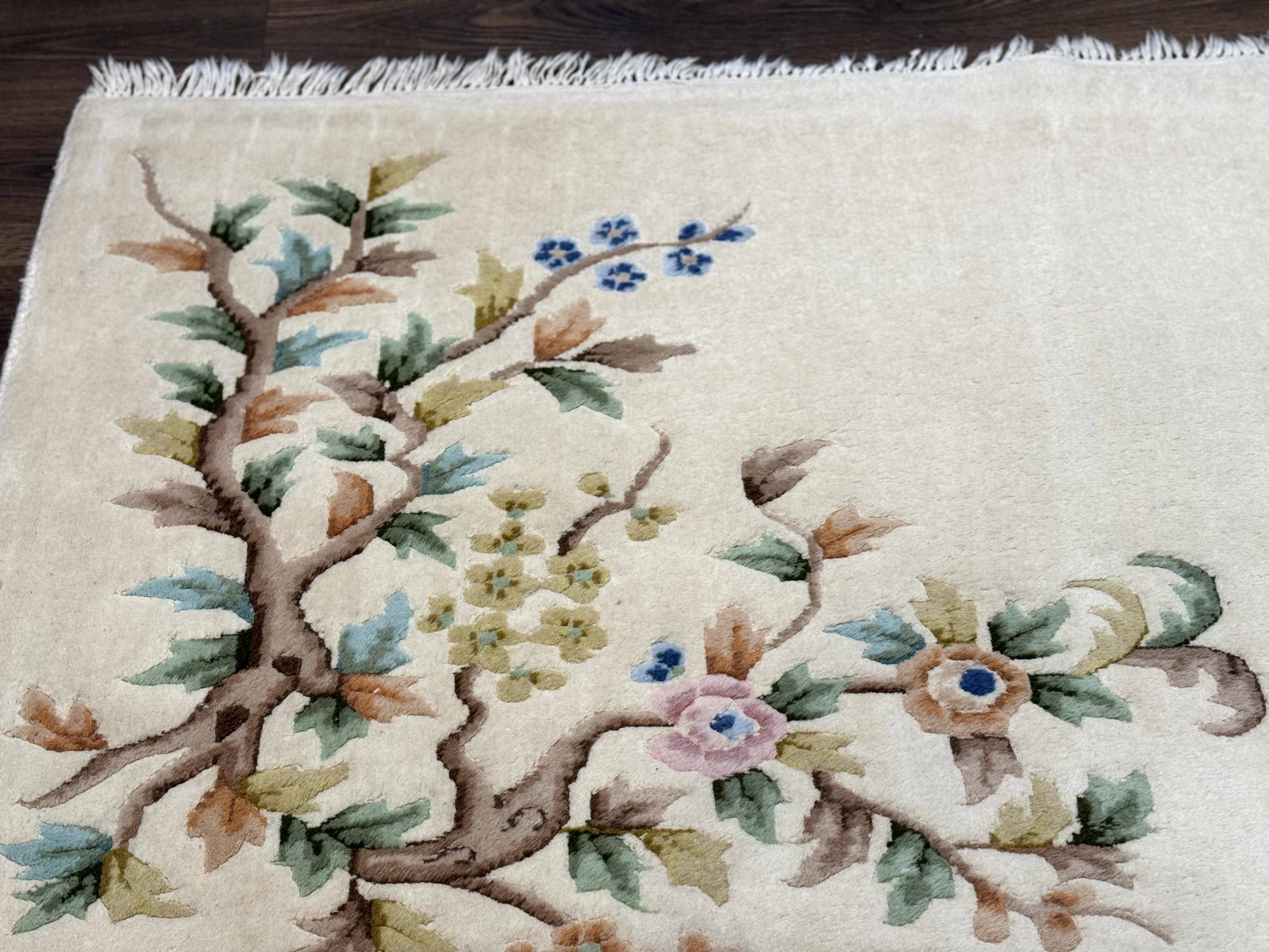 Indo Chinese Wool Rug 5x9, Simple Design, Floral, Ivory, Vintage - Jewel Rugs