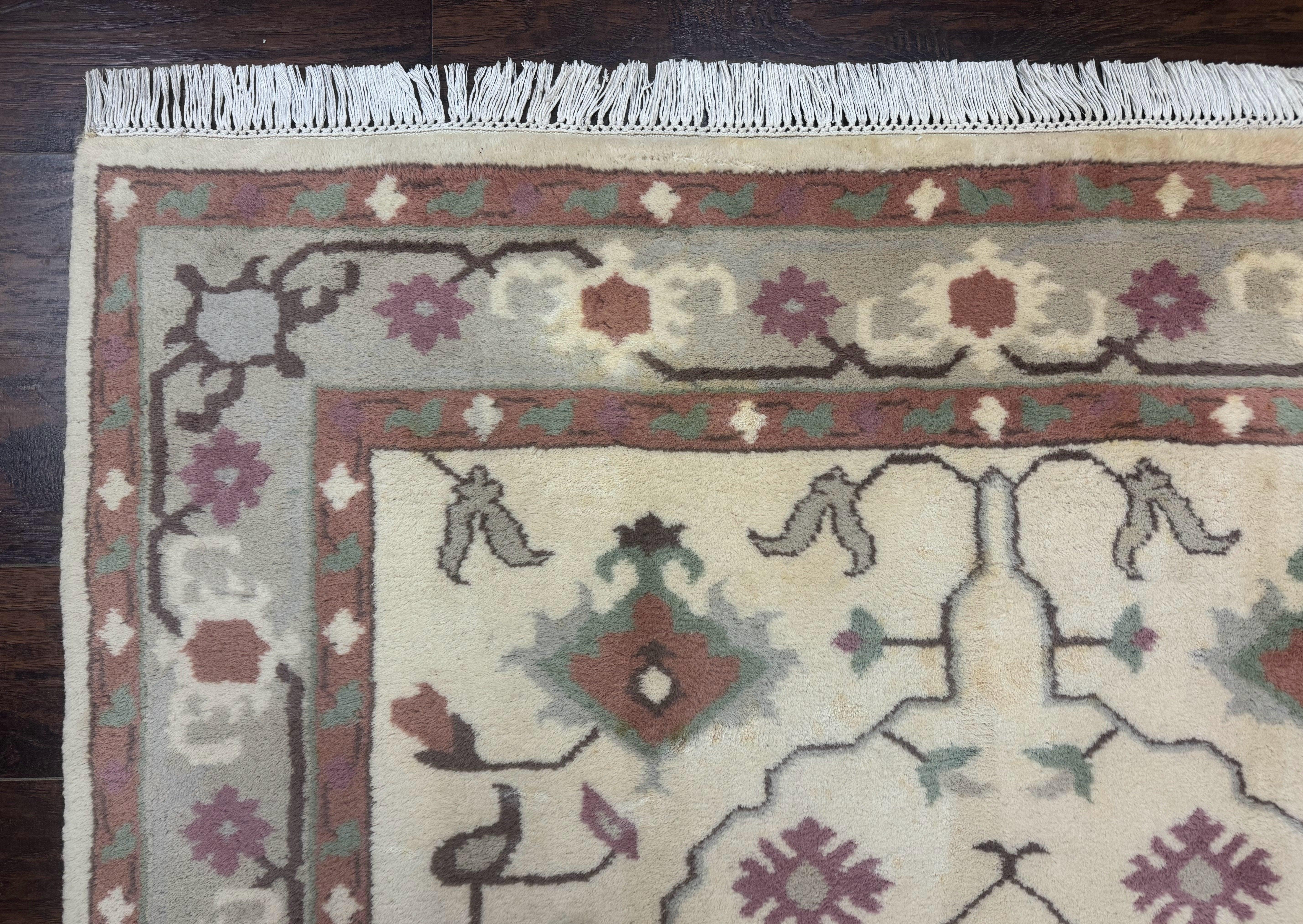 Indo Heriz Rug 5.6 x 8.5, Off White, Wool Area Rug - Jewel Rugs