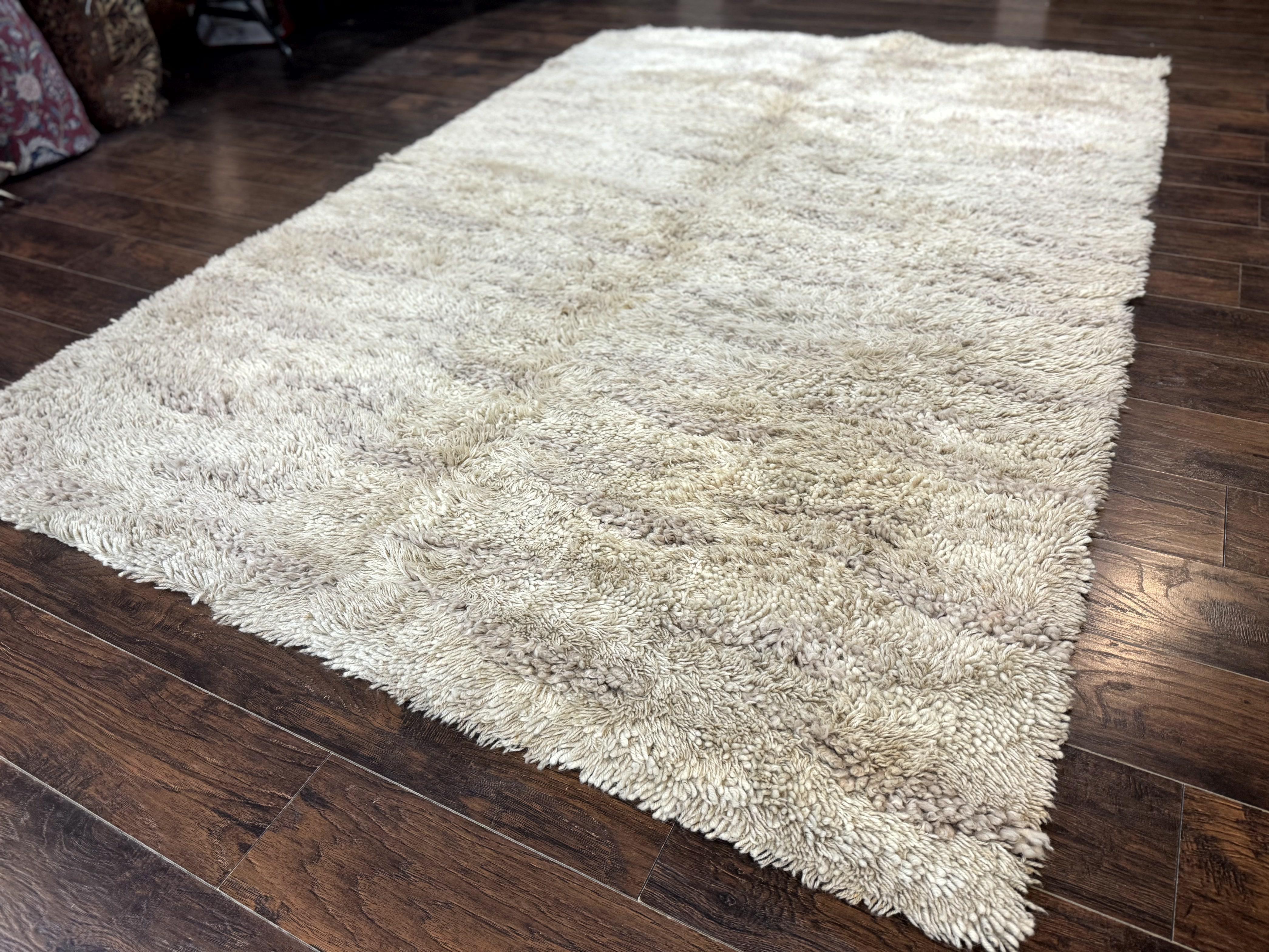 European Rya Shag Rug 6.6 x 9.7, Beige, Fluffy Vintage Area Rug - Jewel Rugs