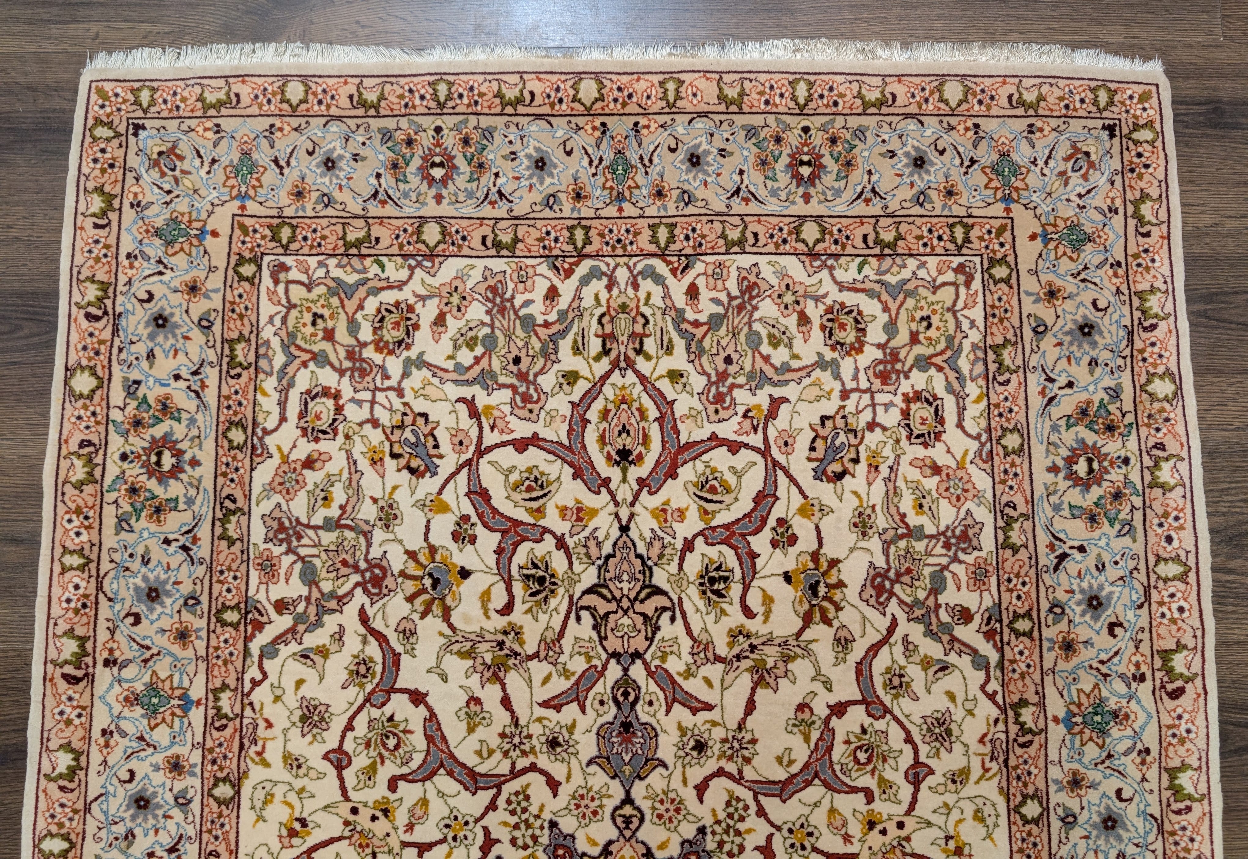 Persian Rug 4x6, Isfahan Rug, Very Fine 600 KPSI, Ivory, Hand Knotted, Silk Foundation - Jewel Rugs