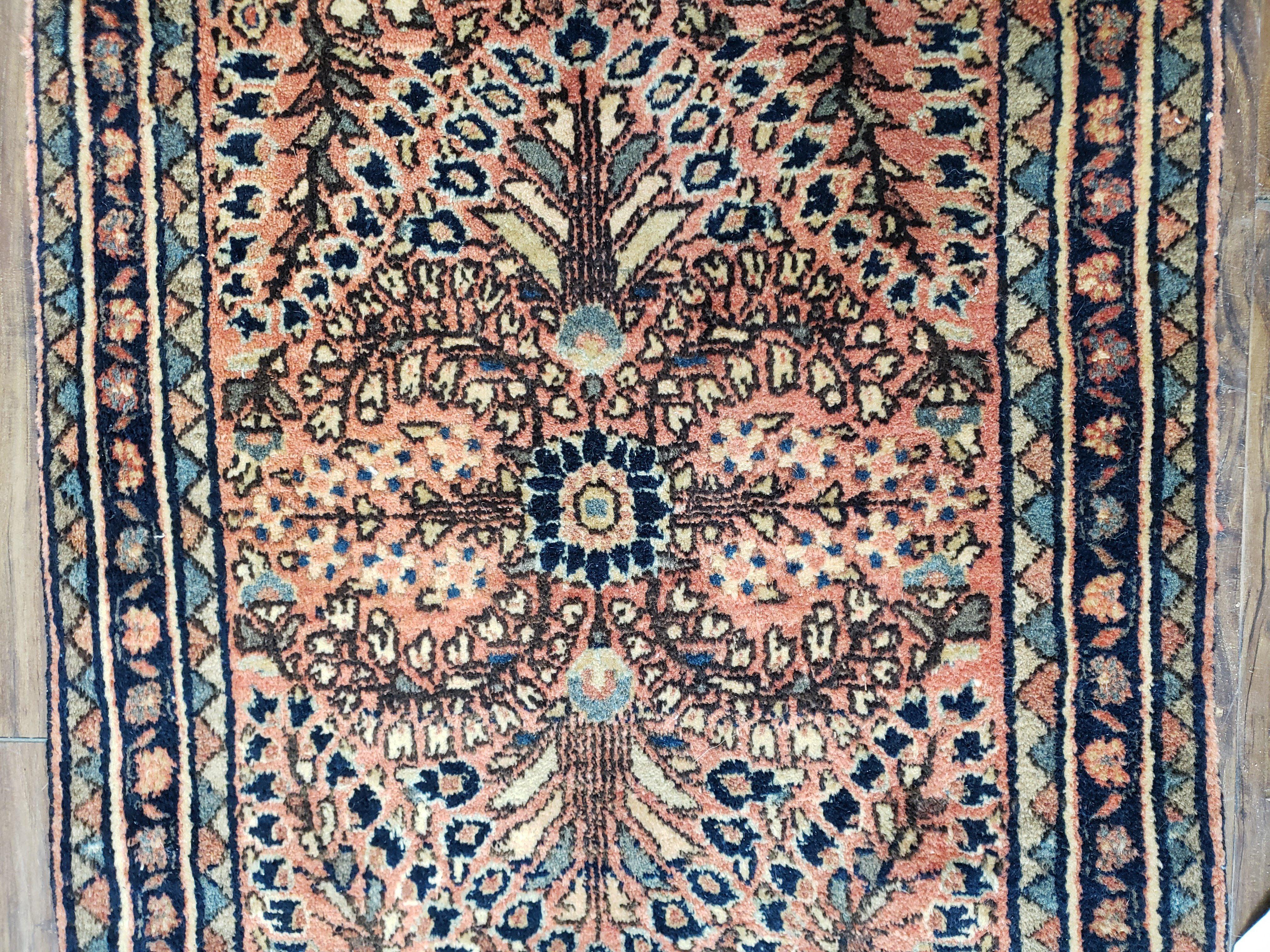 Antique Persian Sarouk Rug, Hand-Knotted, Red & Dark Blue, Wool, 1'11" x 2' 6" - Jewel Rugs