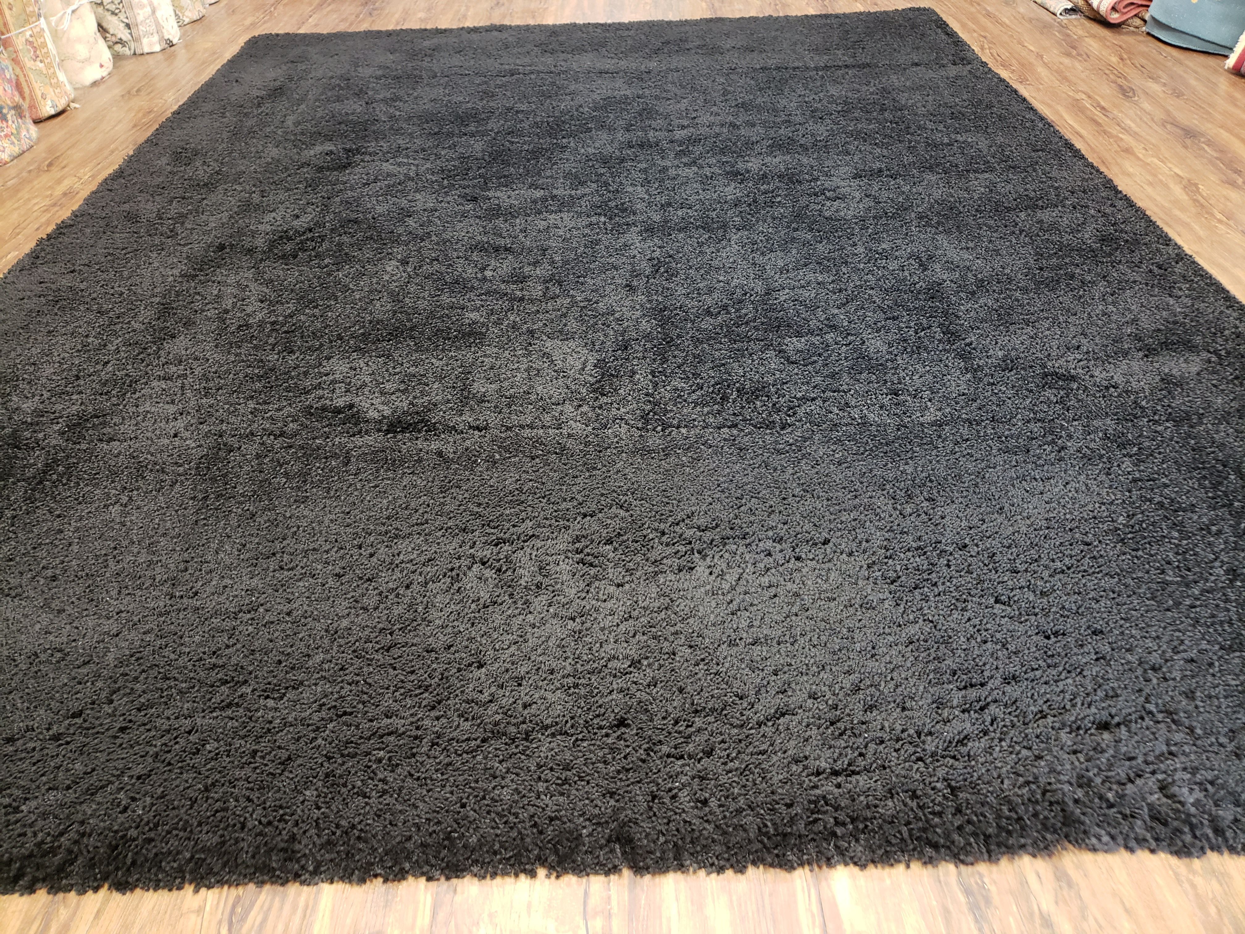 Black Shag Rug 8x10, Savafieh Milan Fluffy Black Carpet, Room Sized Shag Rug, Modern Contemporary Rug, Soft Living Room Rug, Bedroom Rug - Jewel Rugs