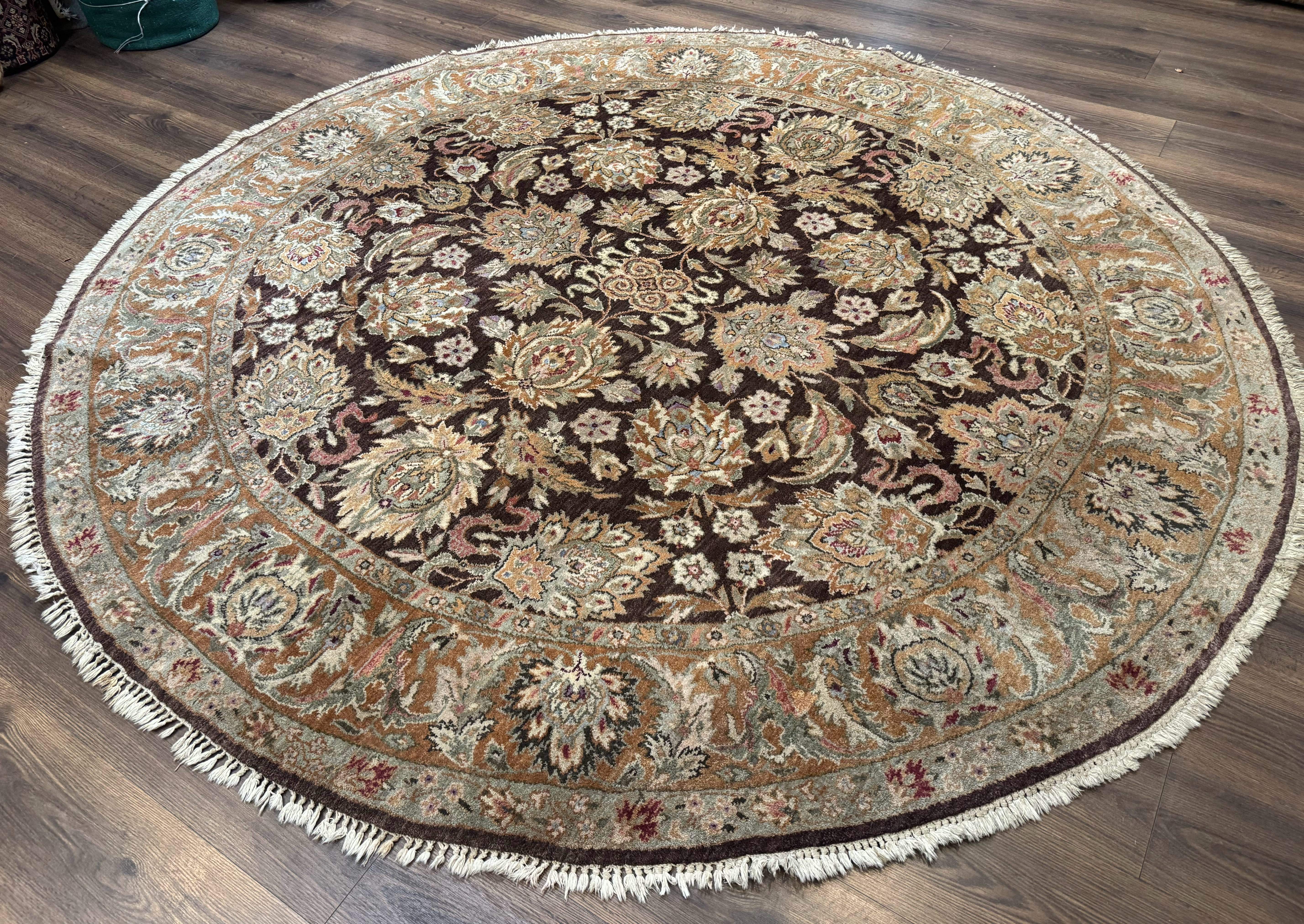 Round Indo Persian Rug 8x8, Mahal Sultanabad Traditional Wool Oriental Carpet, 8ft Round, Eggplant-Brown, Floral - Jewel Rugs