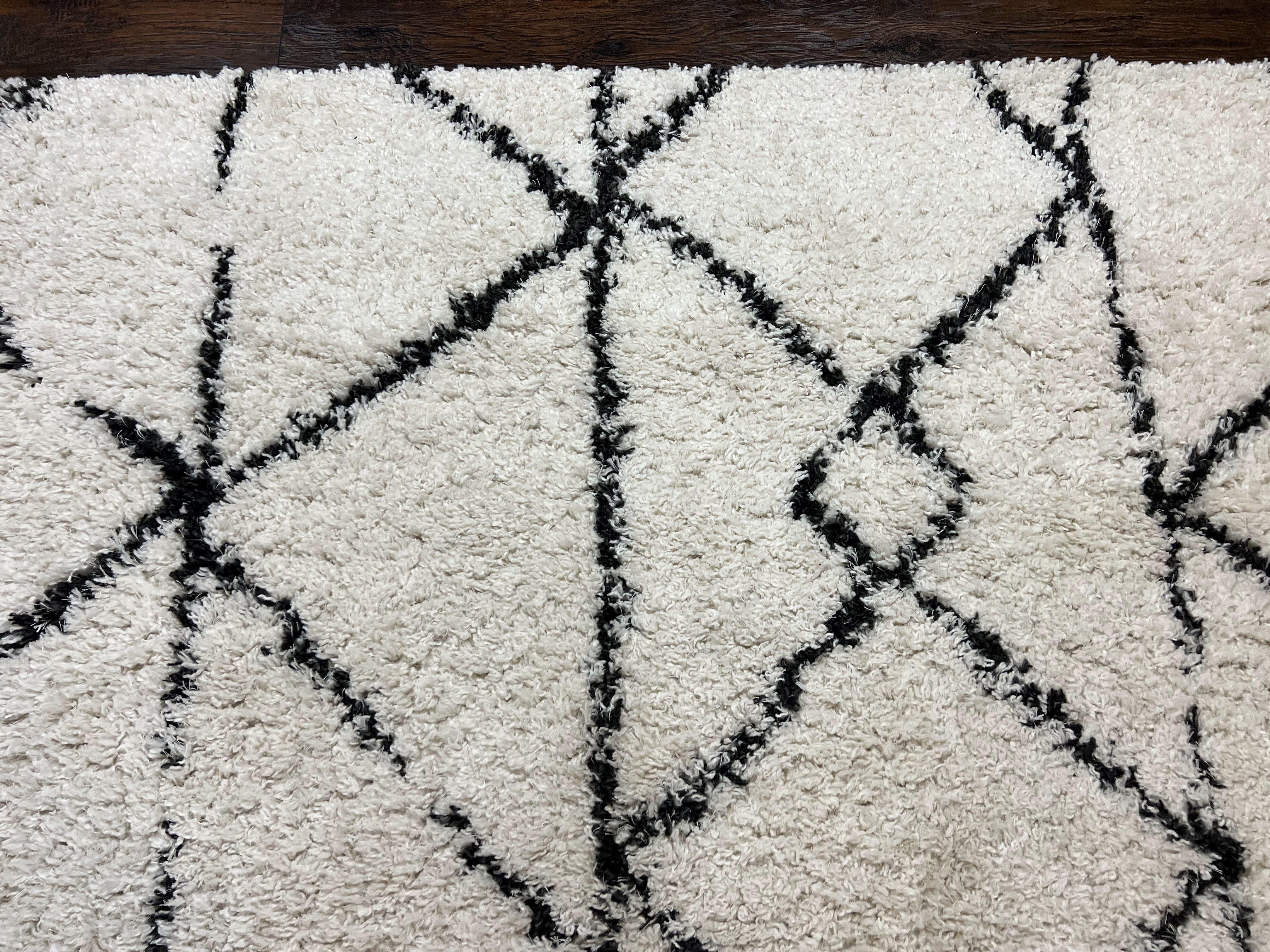 Modern Shag Rug 5x7, Ivory and Black Area Rug 5 x 7 ft - Jewel Rugs