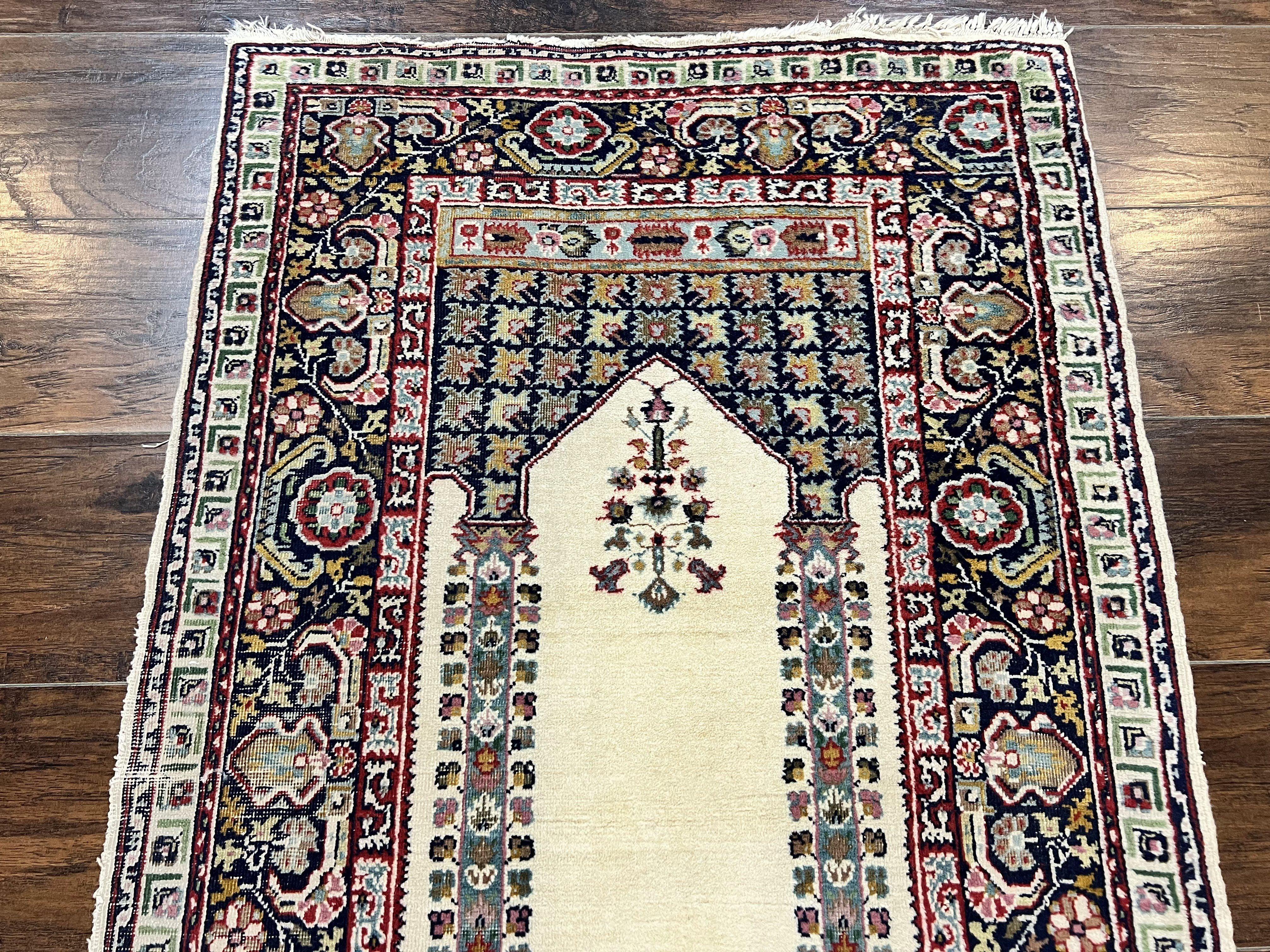 Turkish Prayer Rug 2.5 x 4, Vintage Wool Hand Knotted Carpet, Ivory - Jewel Rugs