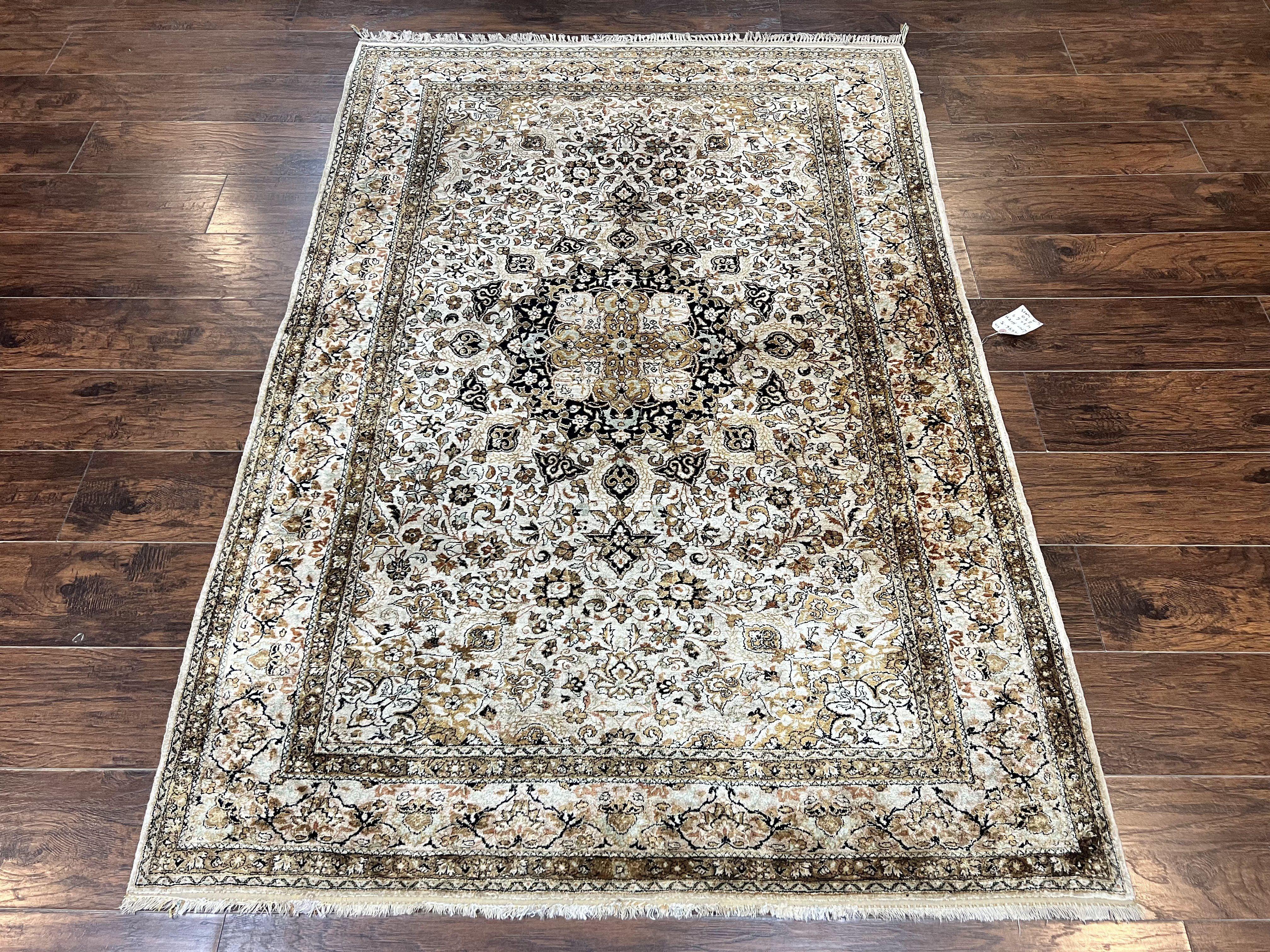 Persian Qum Silk Rug, Floral Medallion, Very Fine 60 Raj 475 KPSI, Handmade Hand Knotted Oriental Carpet, Silk on Silk - Jewel Rugs