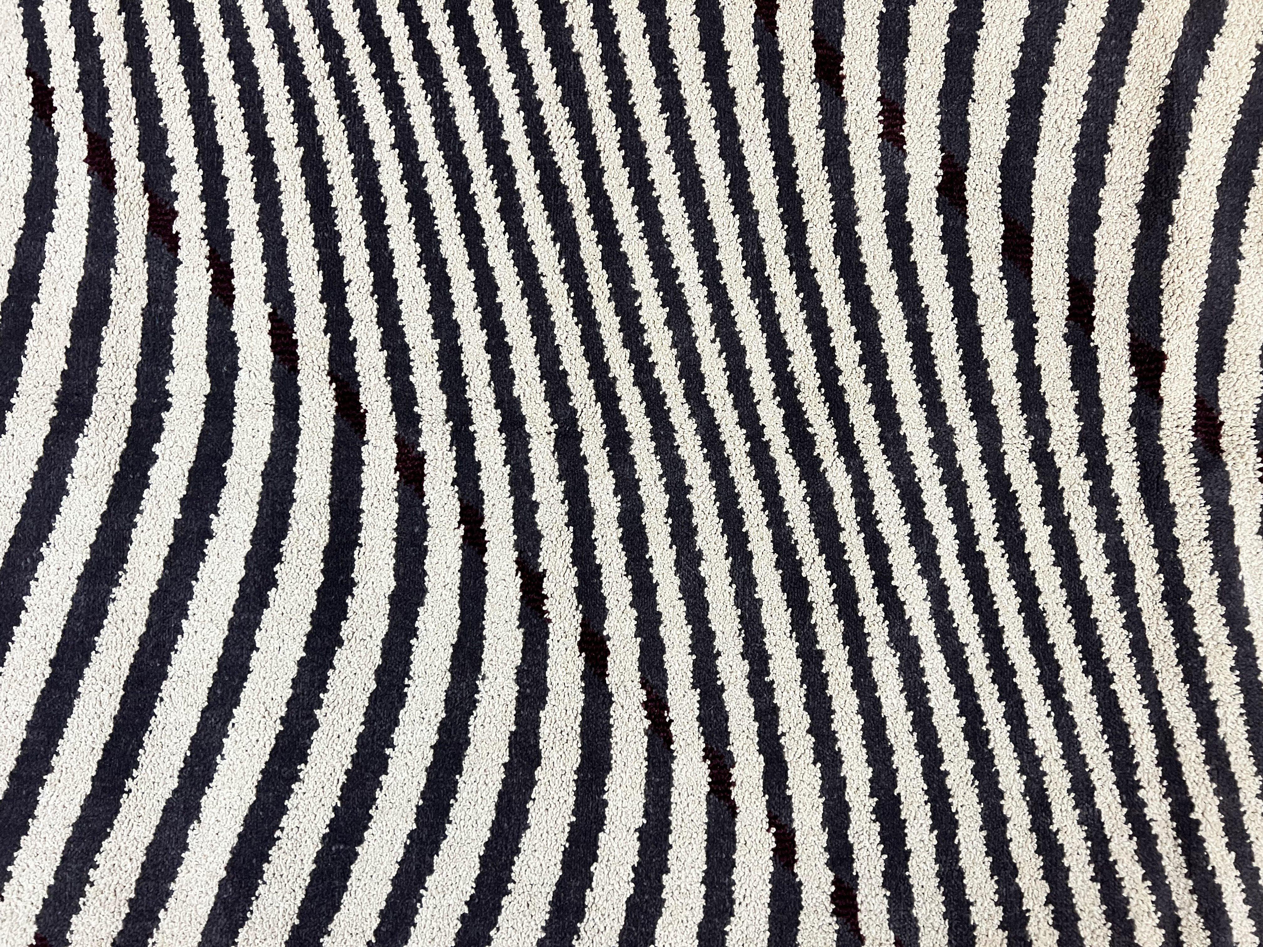Vintage Zebra Stripes Shag Rug 5.7 x 7.4, Black and White, Retro, Wool - Jewel Rugs