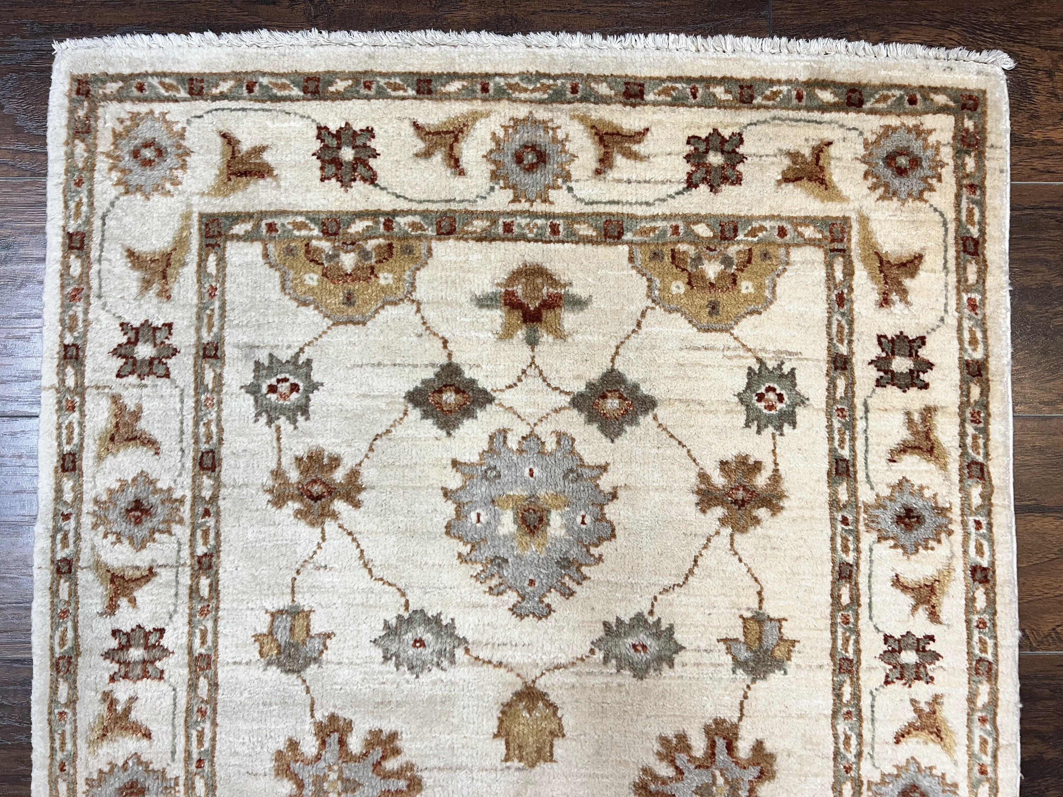 Peshawar Runner 2.7 x 10, Beige Floral Hand Knotted Vintage Wool Oriental Runner, Hallway Rug, Farmhouse Rug, Neutral Colors - Jewel Rugs