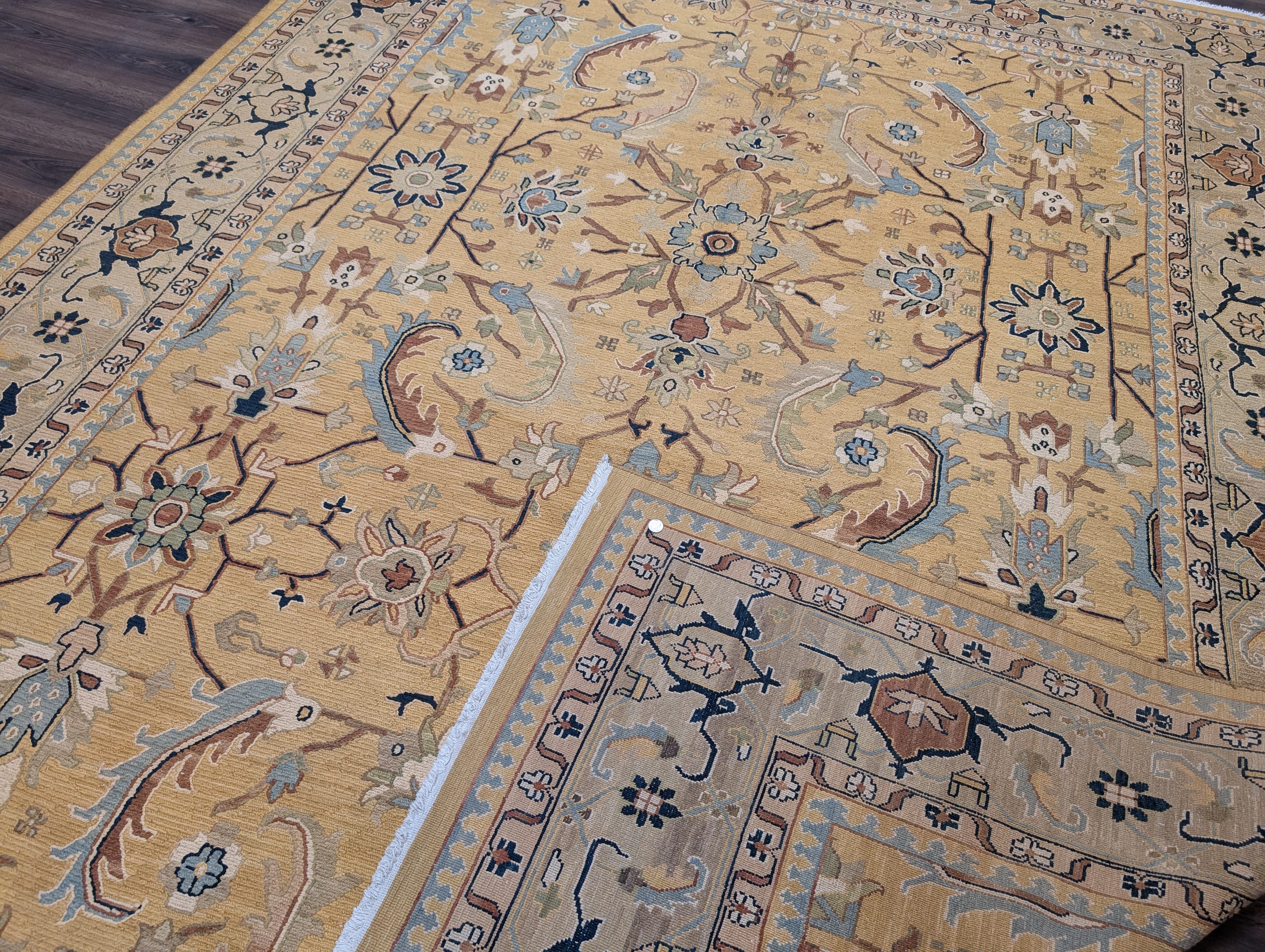 Indian Sultanabad Soumak Kilim 9x11, Hand-Woven Wool Light Yellow Carpet - Jewel Rugs