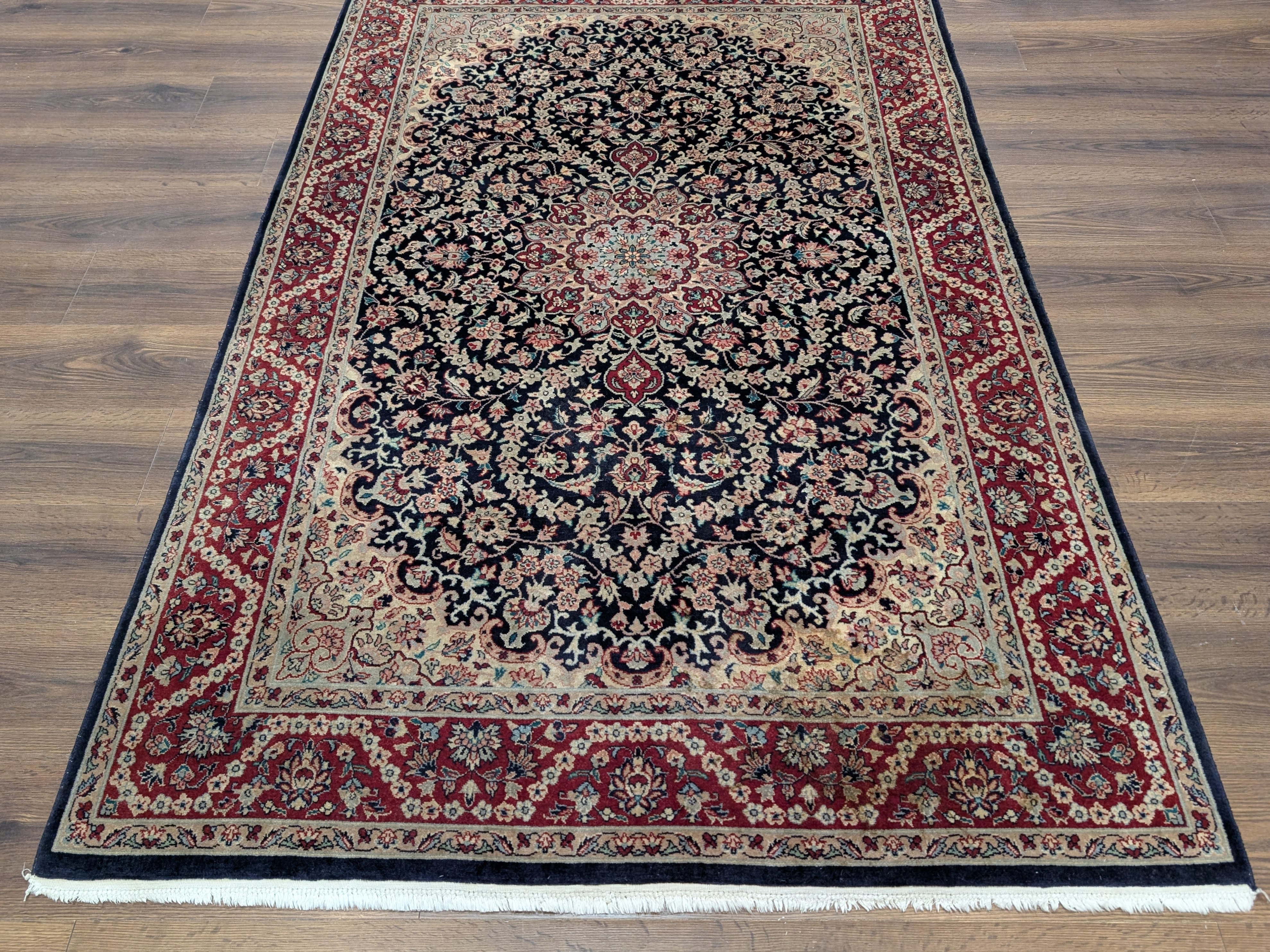 Pak Persian Rug 5x7, Fine 225 KPSI, Unique Design - Jewel Rugs