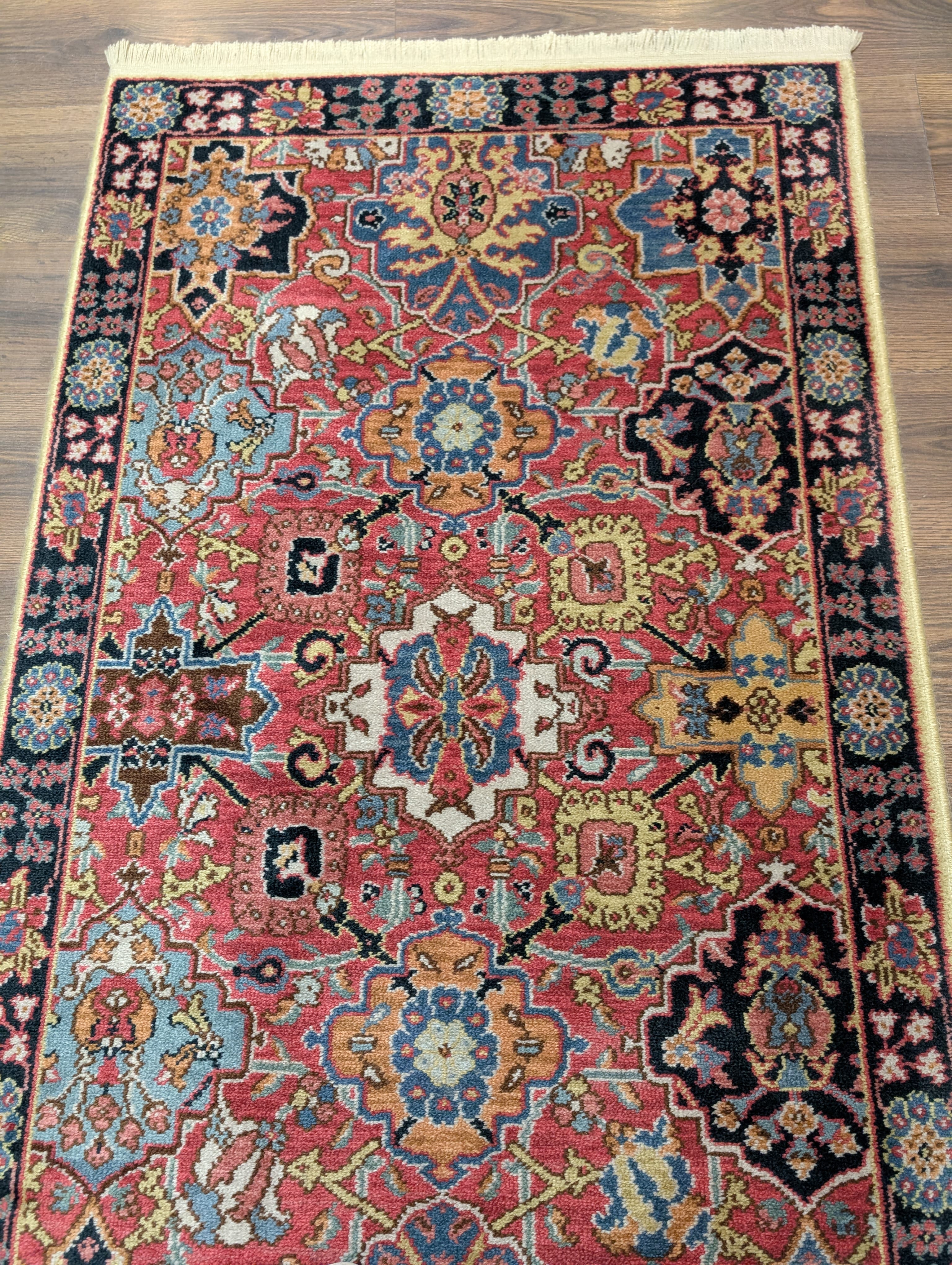 3x5 Karastan Rug, Williamsburg Kirman Vase #557, Vintage Discontinued Wool Carpet - Jewel Rugs