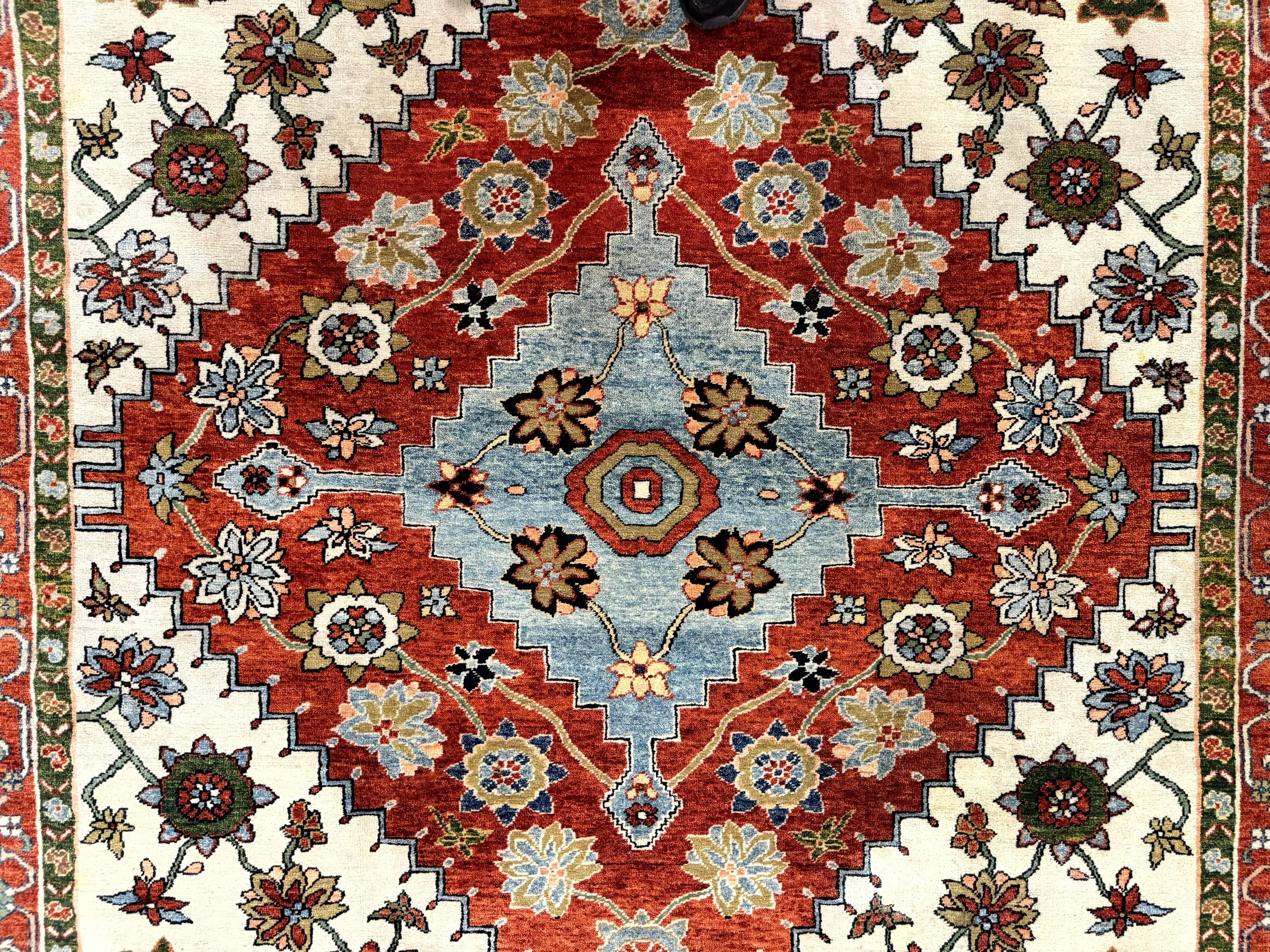 Indo Persian Heriz Rug 7x9, Geometric Pattern, Cream & Light Red, Handmade Vintage Wool Carpet - Jewel Rugs