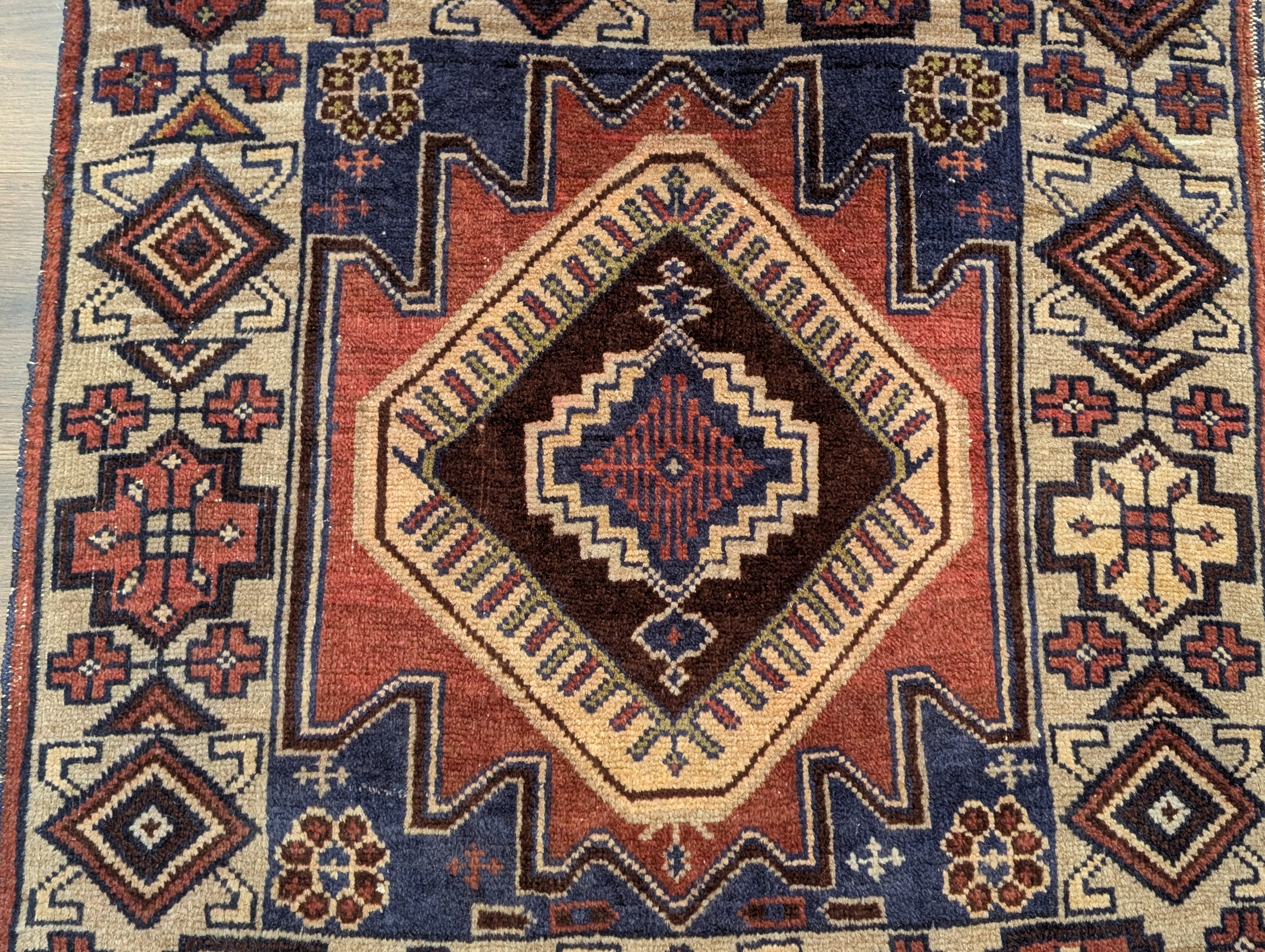 Persian Baluch Rug 3x5, Tribal Wool Rug, Geometric Medallion - Jewel Rugs