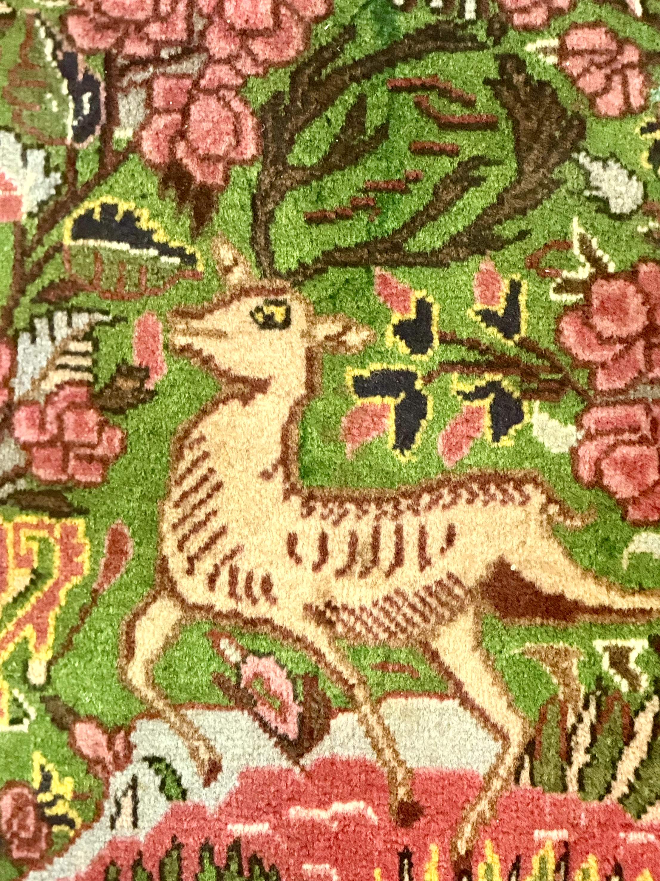 Small Persian Sarouk Rug, Deer Pictorials, Green, Hand Knotted, Fine - Jewel Rugs