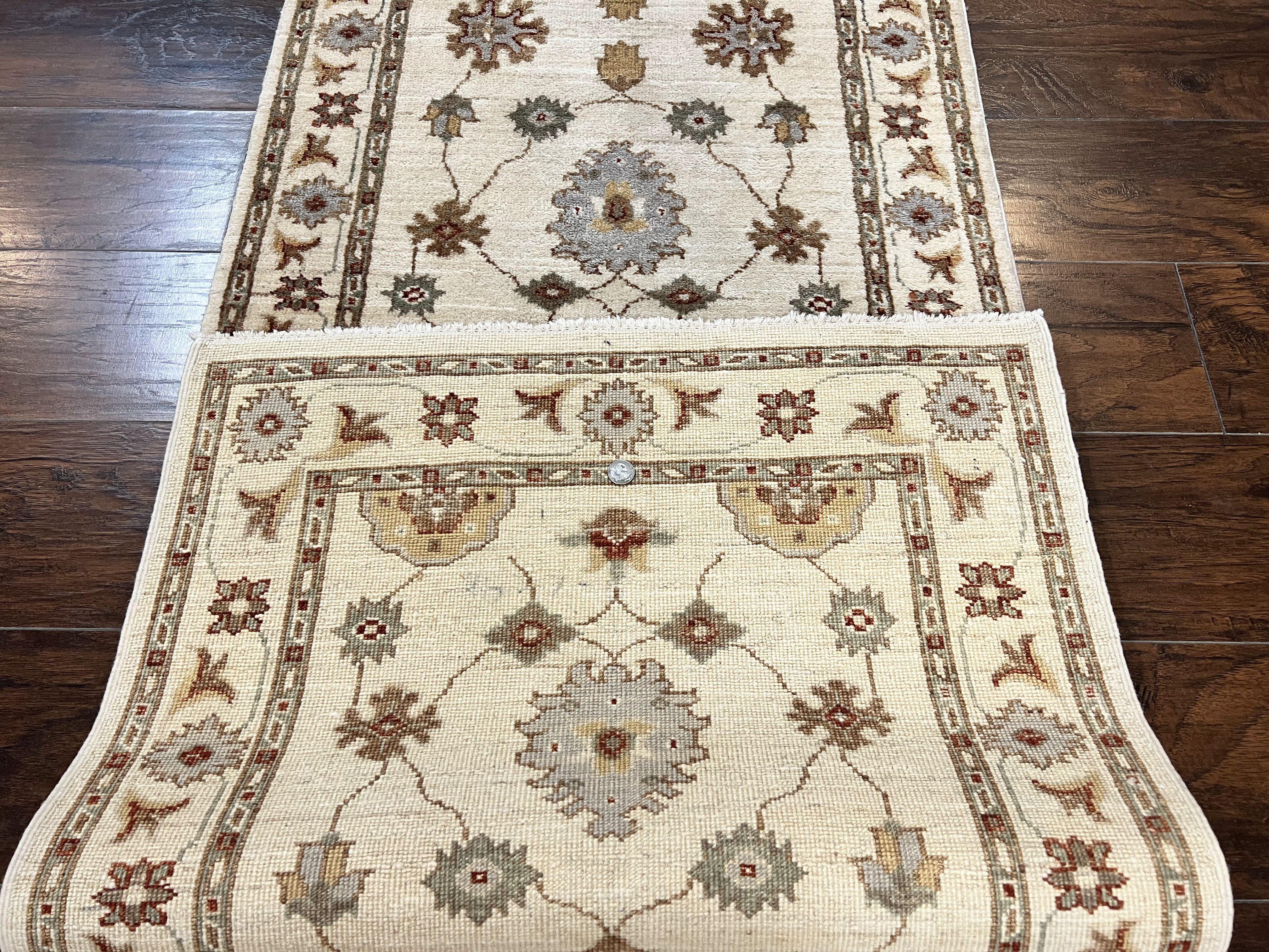 Peshawar Runner 2.7 x 10, Beige Floral Hand Knotted Vintage Wool Oriental Runner, Hallway Rug, Farmhouse Rug, Neutral Colors - Jewel Rugs