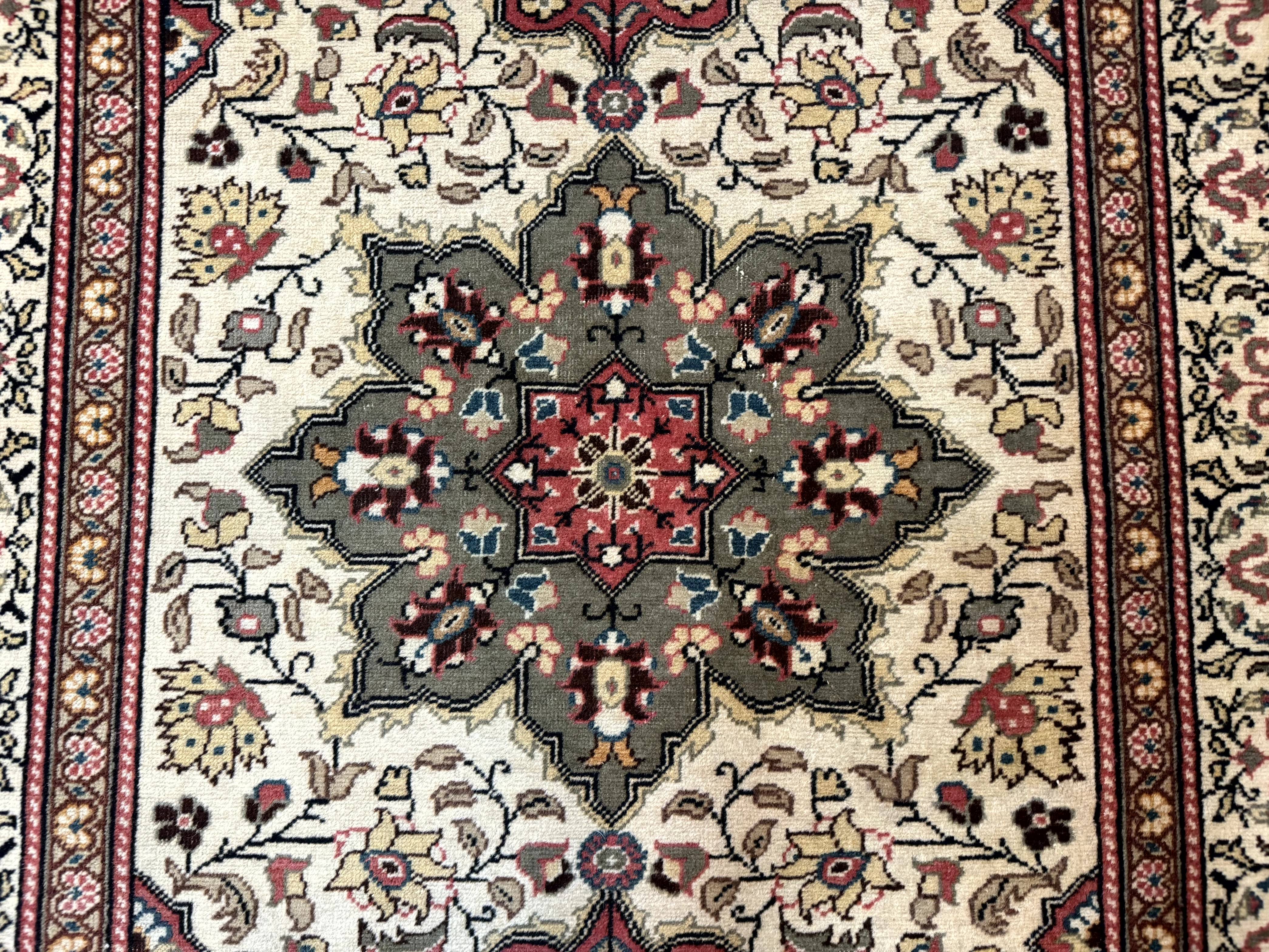 Turkish Sivas Rug 4x6, Floral Medallion, Beige Pink-Red Green, Handmade - Jewel Rugs