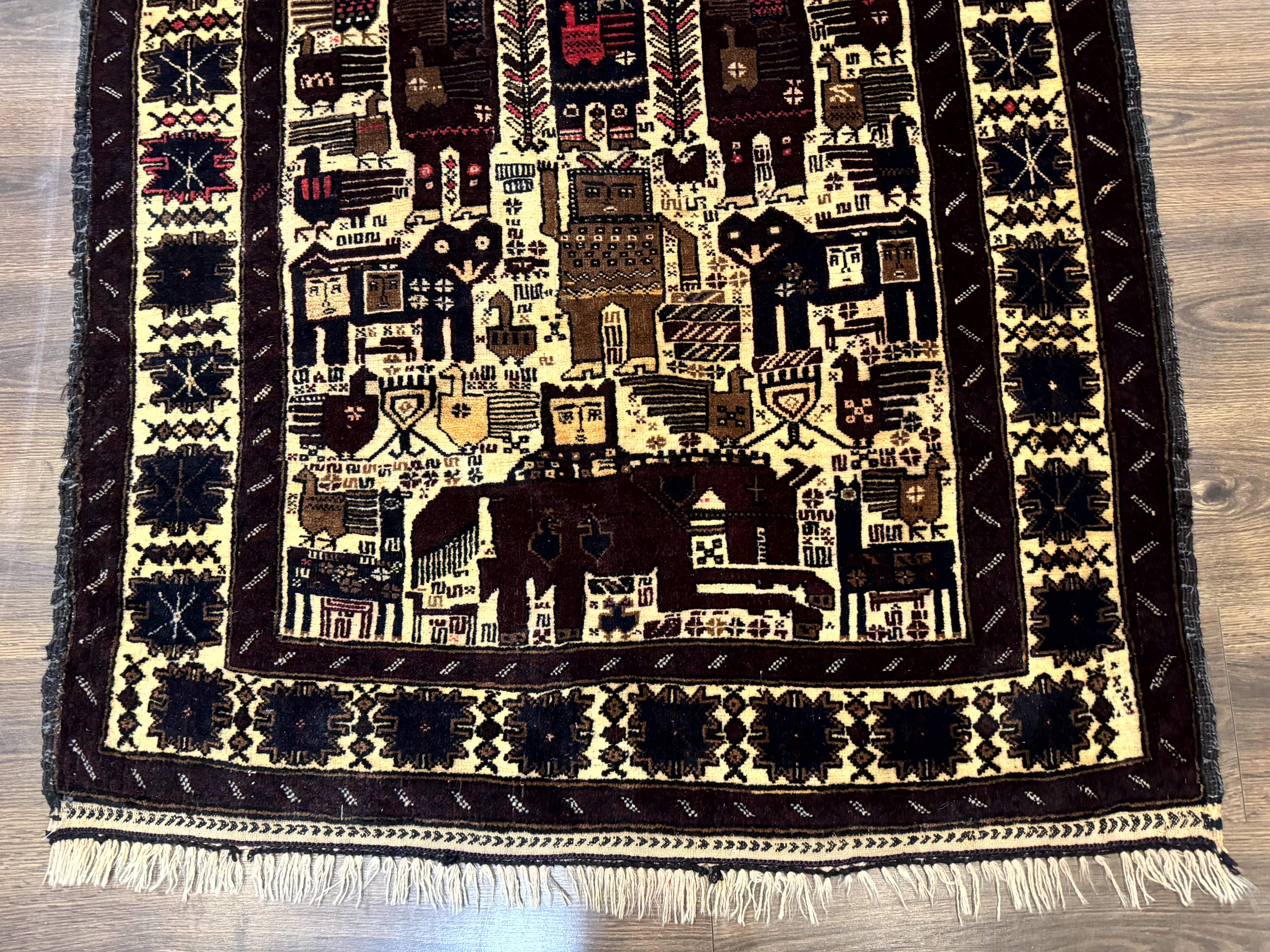 Persian Baluch Tribal Rug 4x6, Human and Bird Pictorials, Vintage, Wool, Collectible - Jewel Rugs